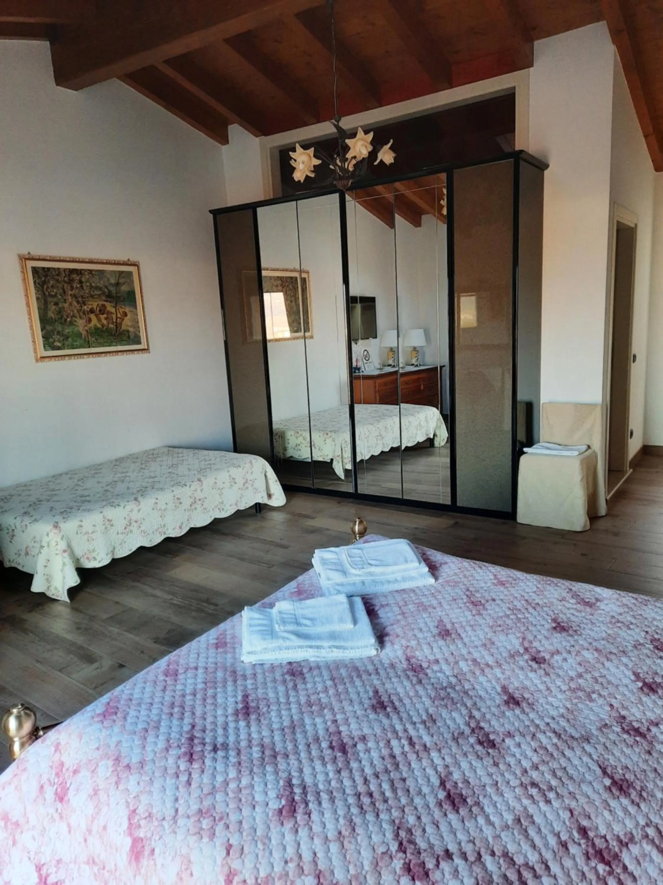 Photo of the whole room, Bed in B&B Casa Santa Lucia