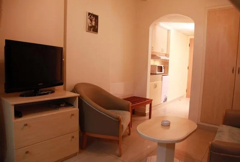 TV and multimedia in Elysee Residence