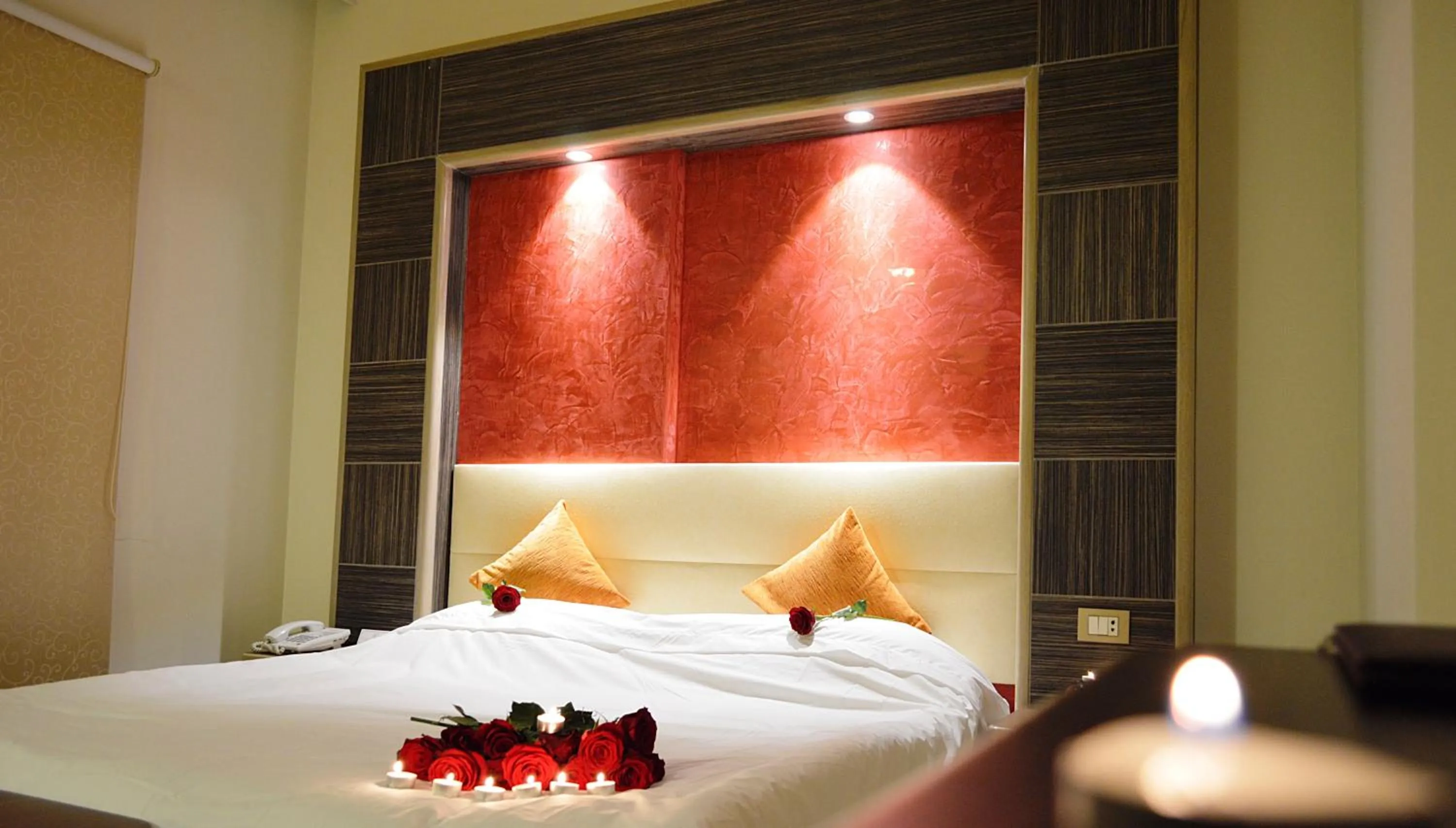 bunk bed, Bed in Elysee Residence