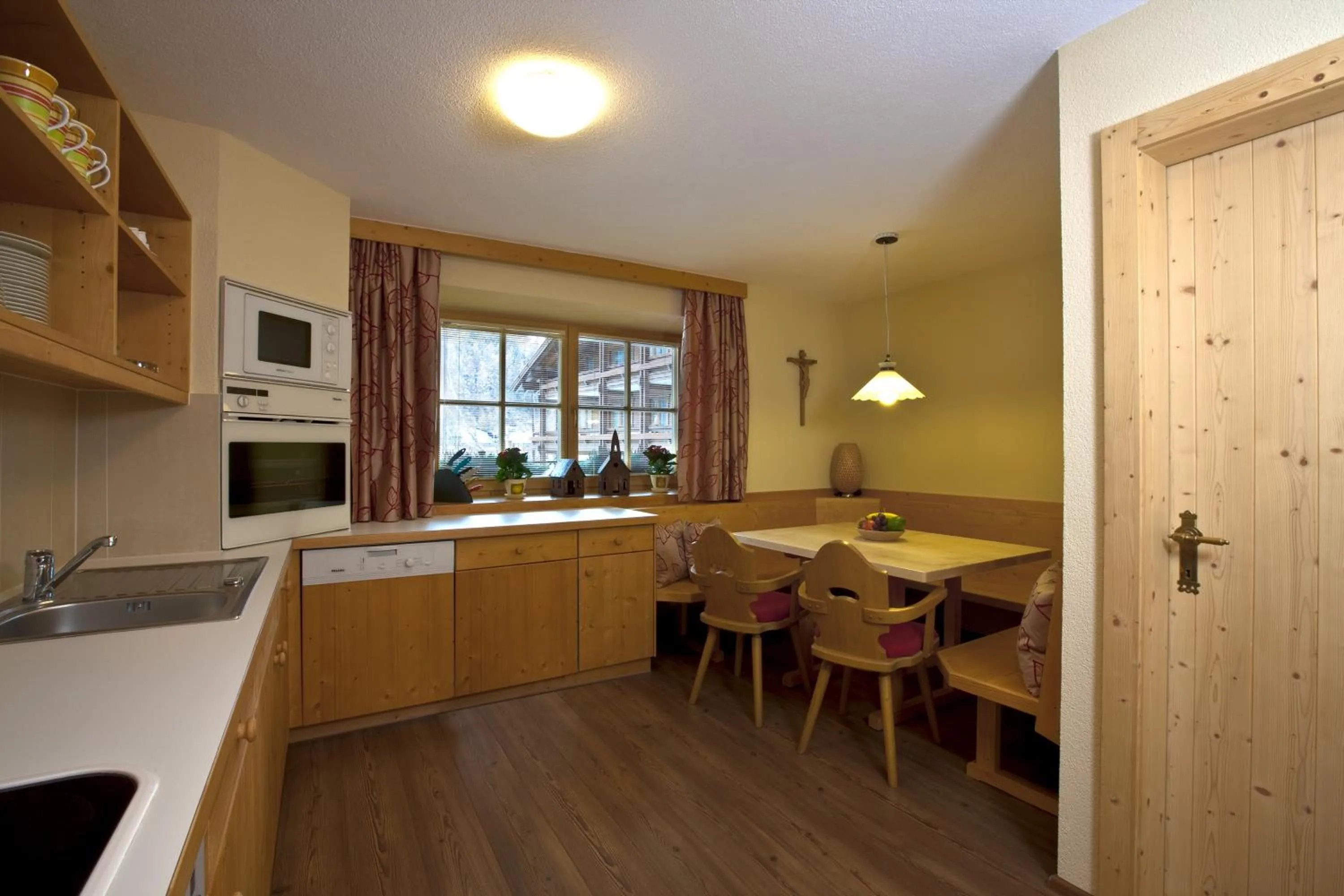 Kitchen or kitchenette in Urbanhof