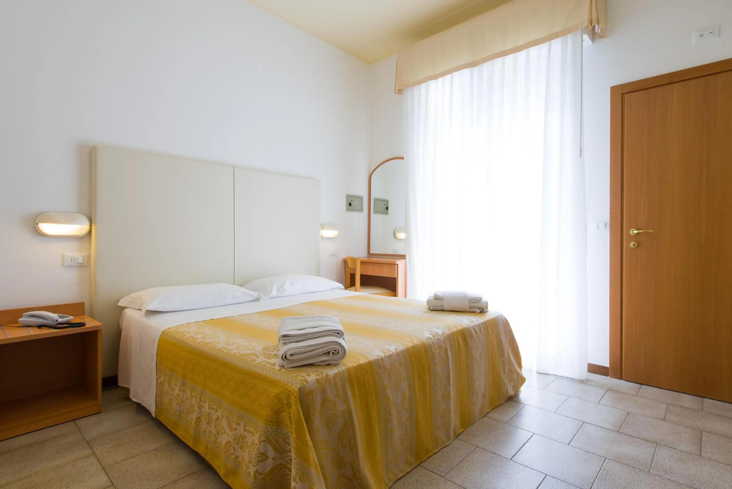 Photo of the whole room, Bed in Hotel Galassia