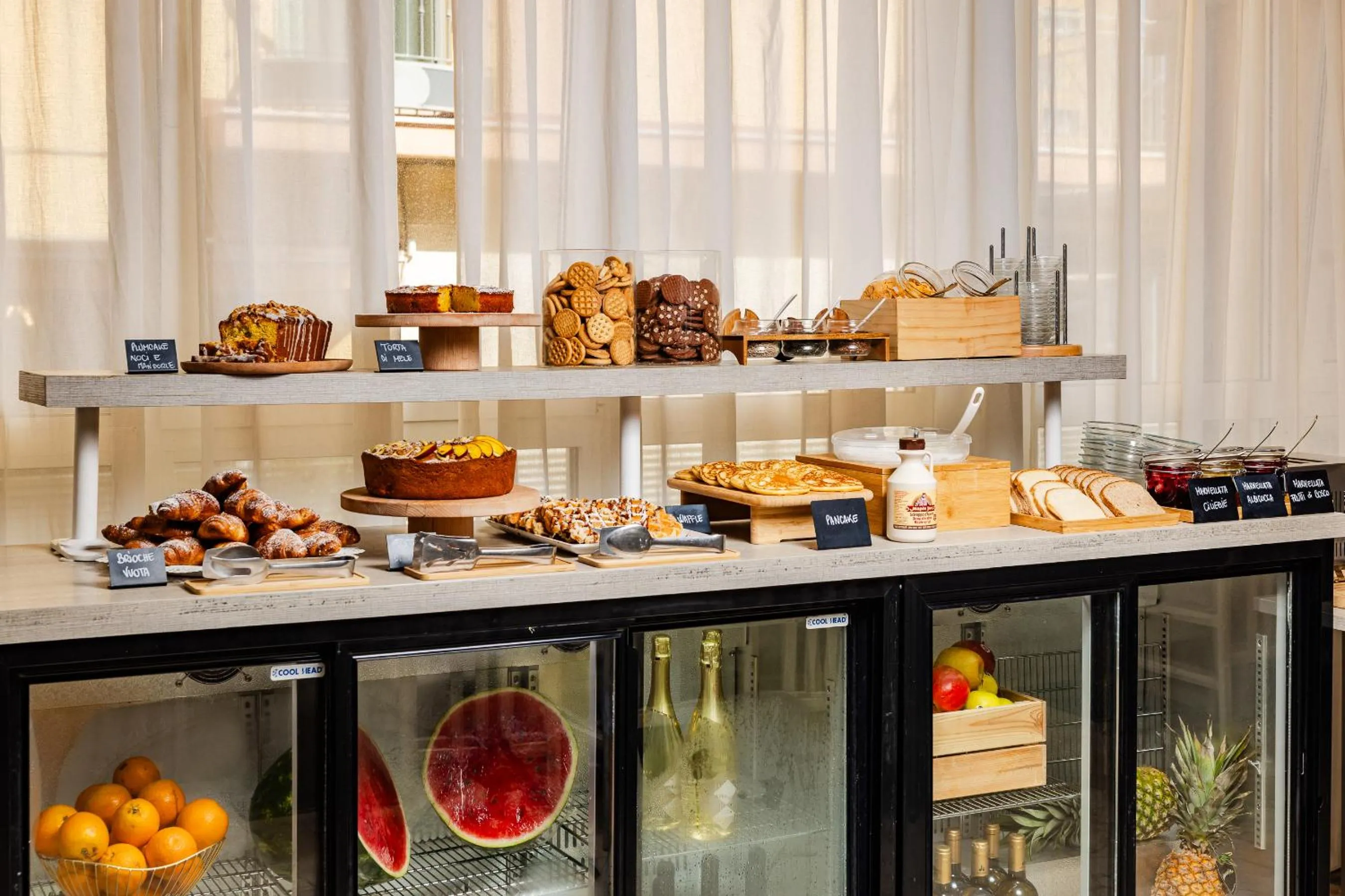 Food and drinks in Hotel Galassia