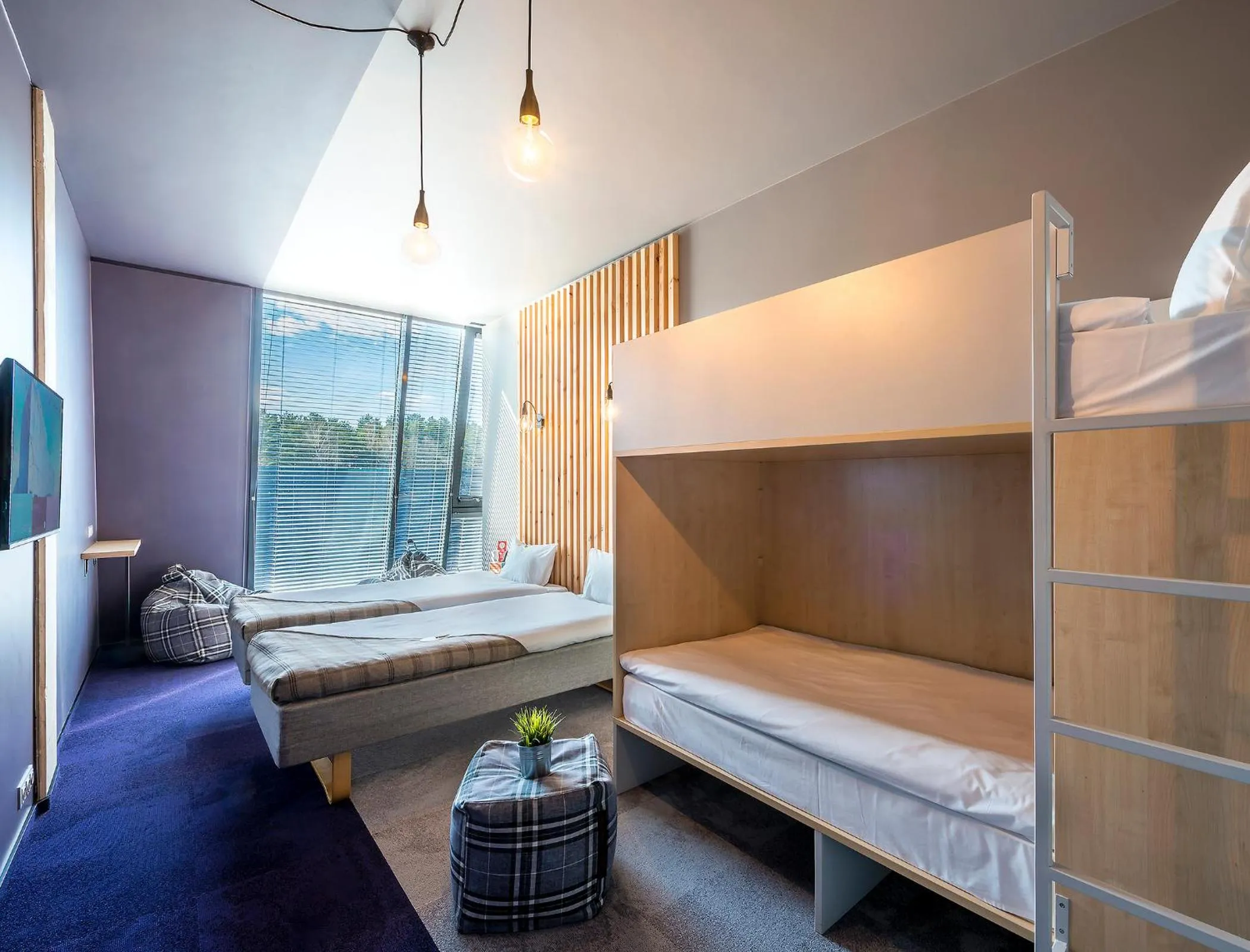 TV and multimedia, Bed in Urbihop Hotel