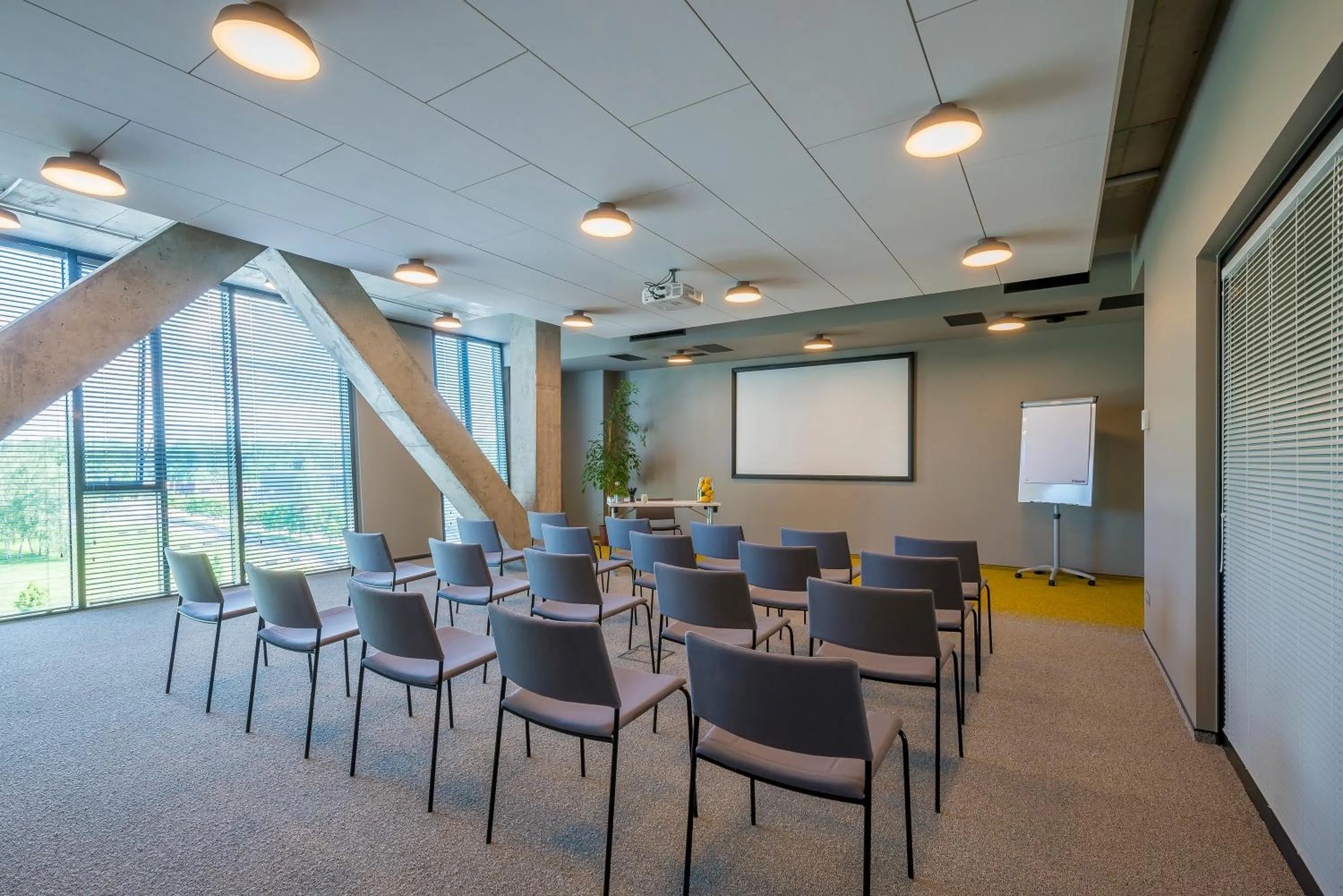 Meeting/conference room in Urbihop Hotel