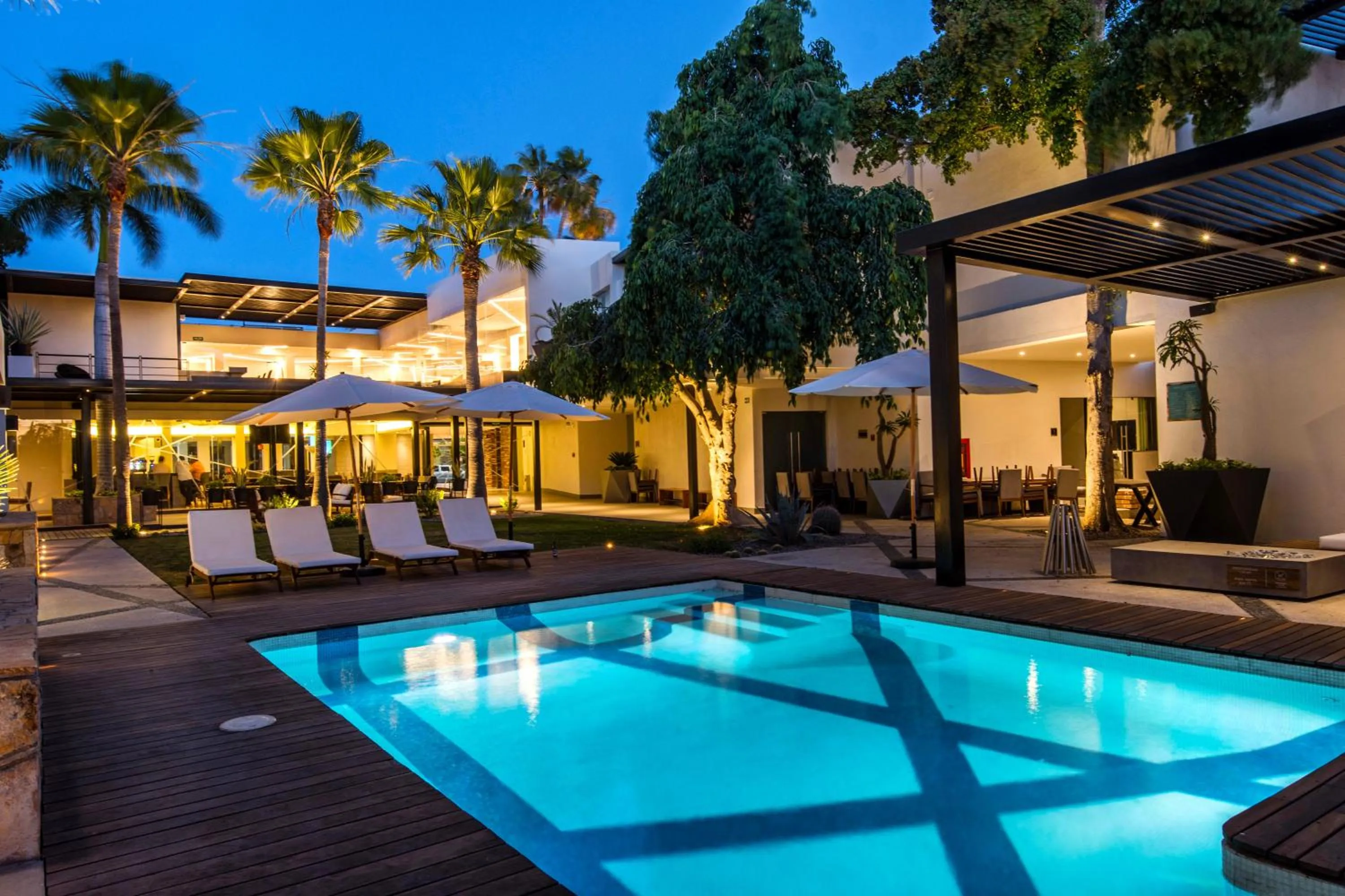 Swimming pool in Marsella 45