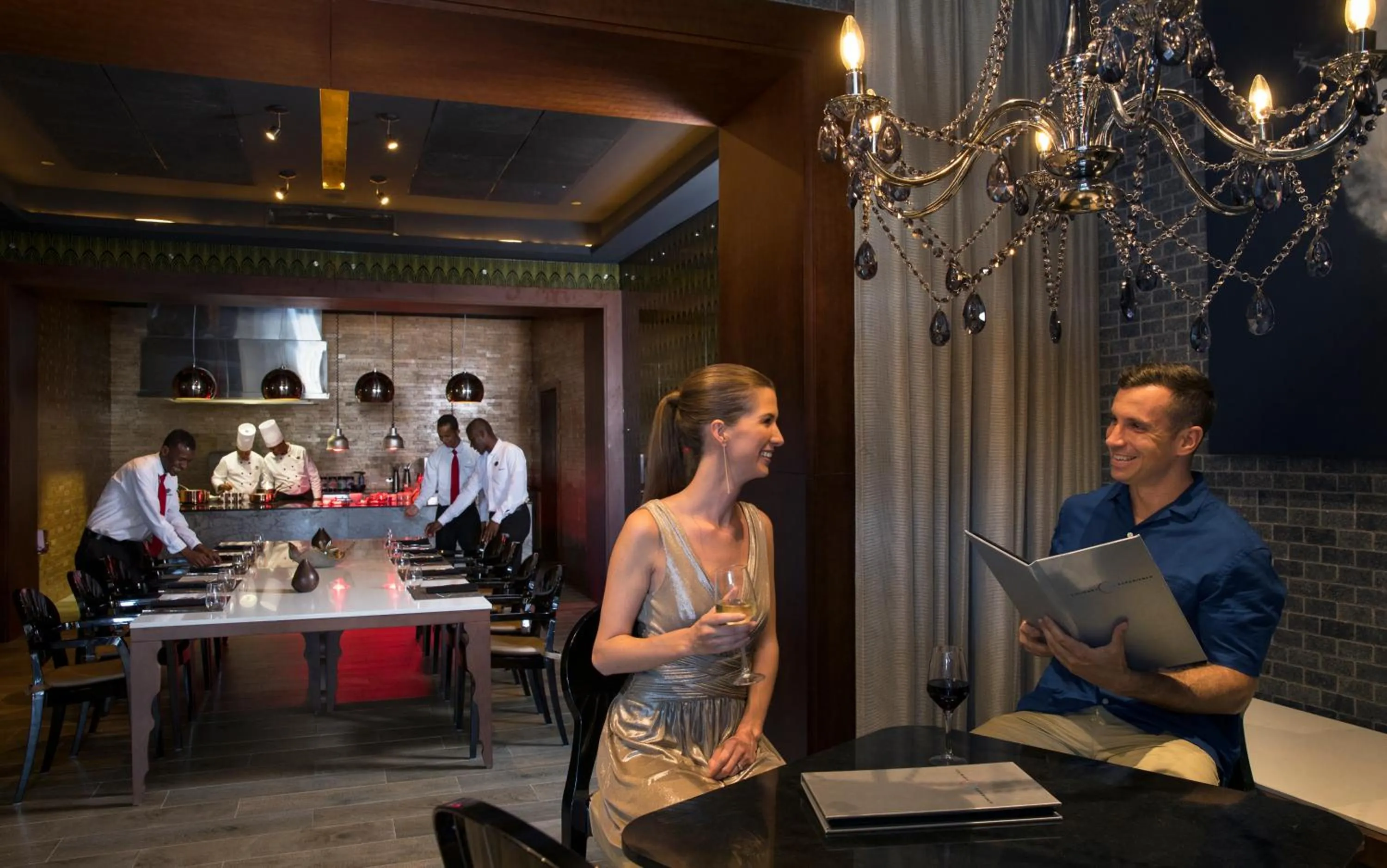 Restaurant/places to eat in Royalton Bavaro, An Autograph Collection All-Inclusive Resort & Casino