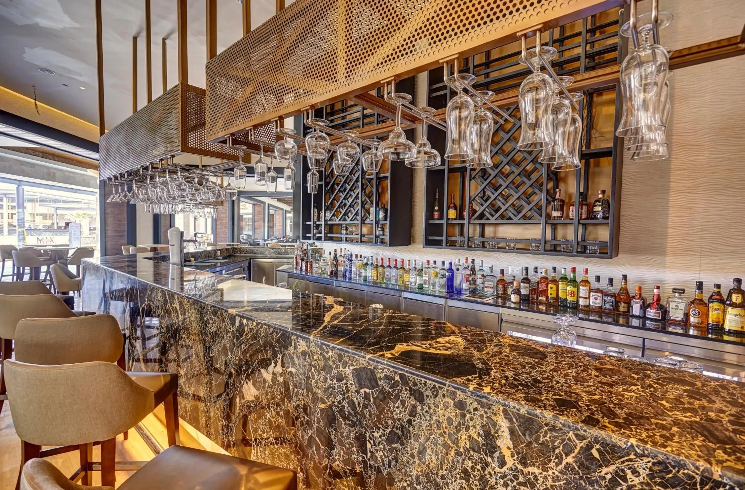 Lounge or bar in Royalton Bavaro, An Autograph Collection All-Inclusive Resort & Casino