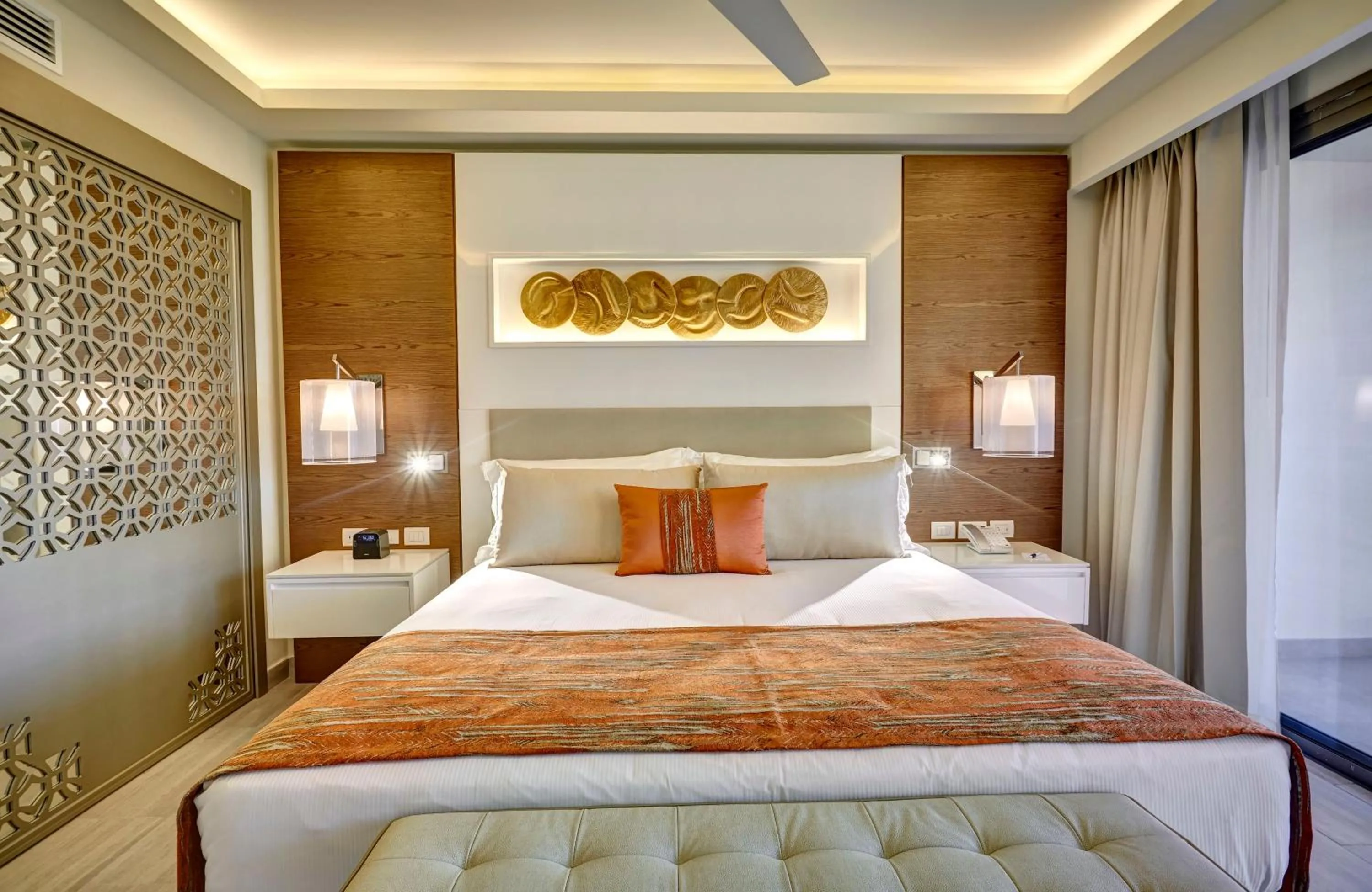 Bed in Royalton Bavaro, An Autograph Collection All-Inclusive Resort & Casino