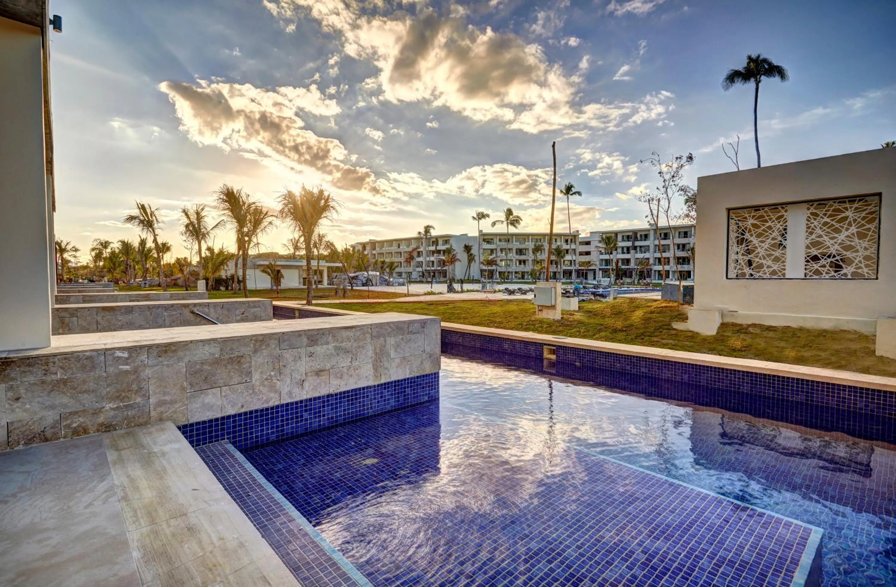 Swimming pool in Royalton Bavaro, An Autograph Collection All-Inclusive Resort & Casino