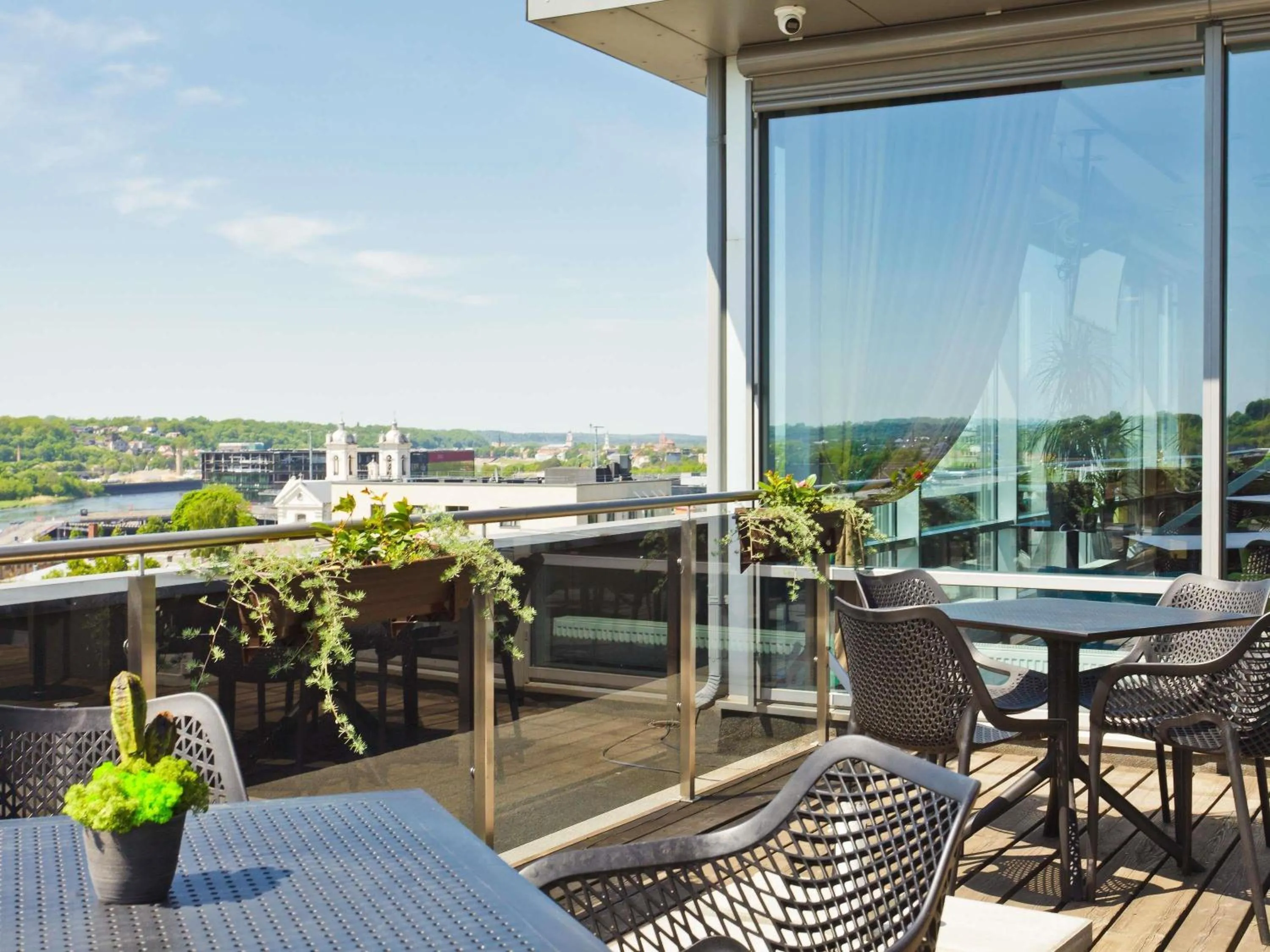 Restaurant/places to eat in IBIS Styles Kaunas Centre