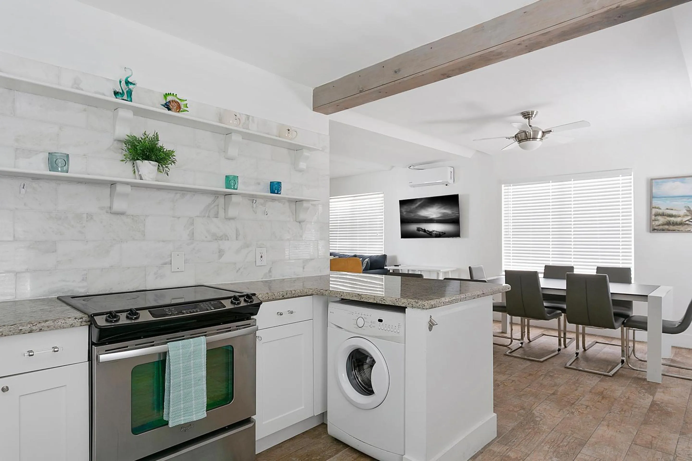 Kitchen or kitchenette in Blue Sky