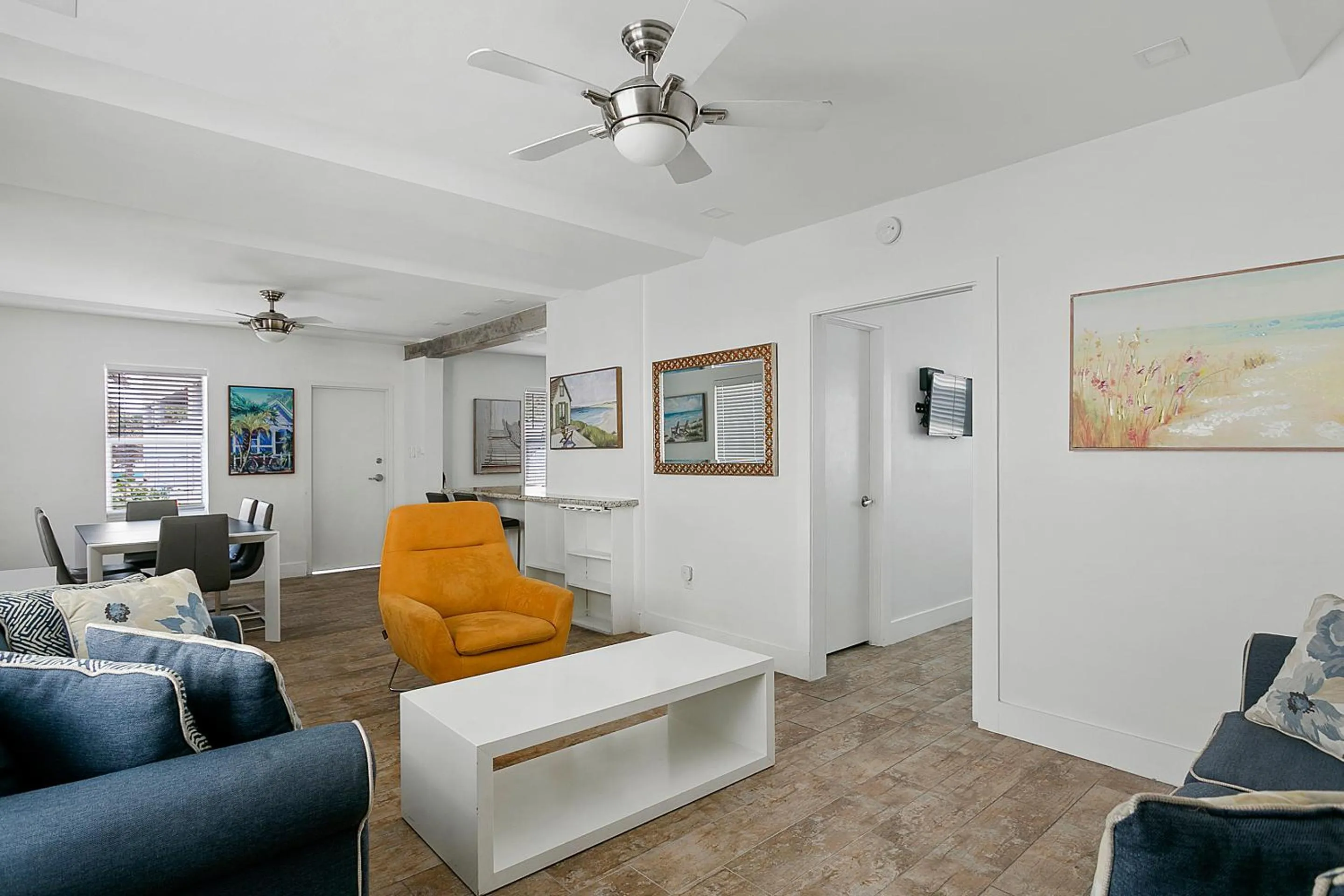 Living room in Blue Sky