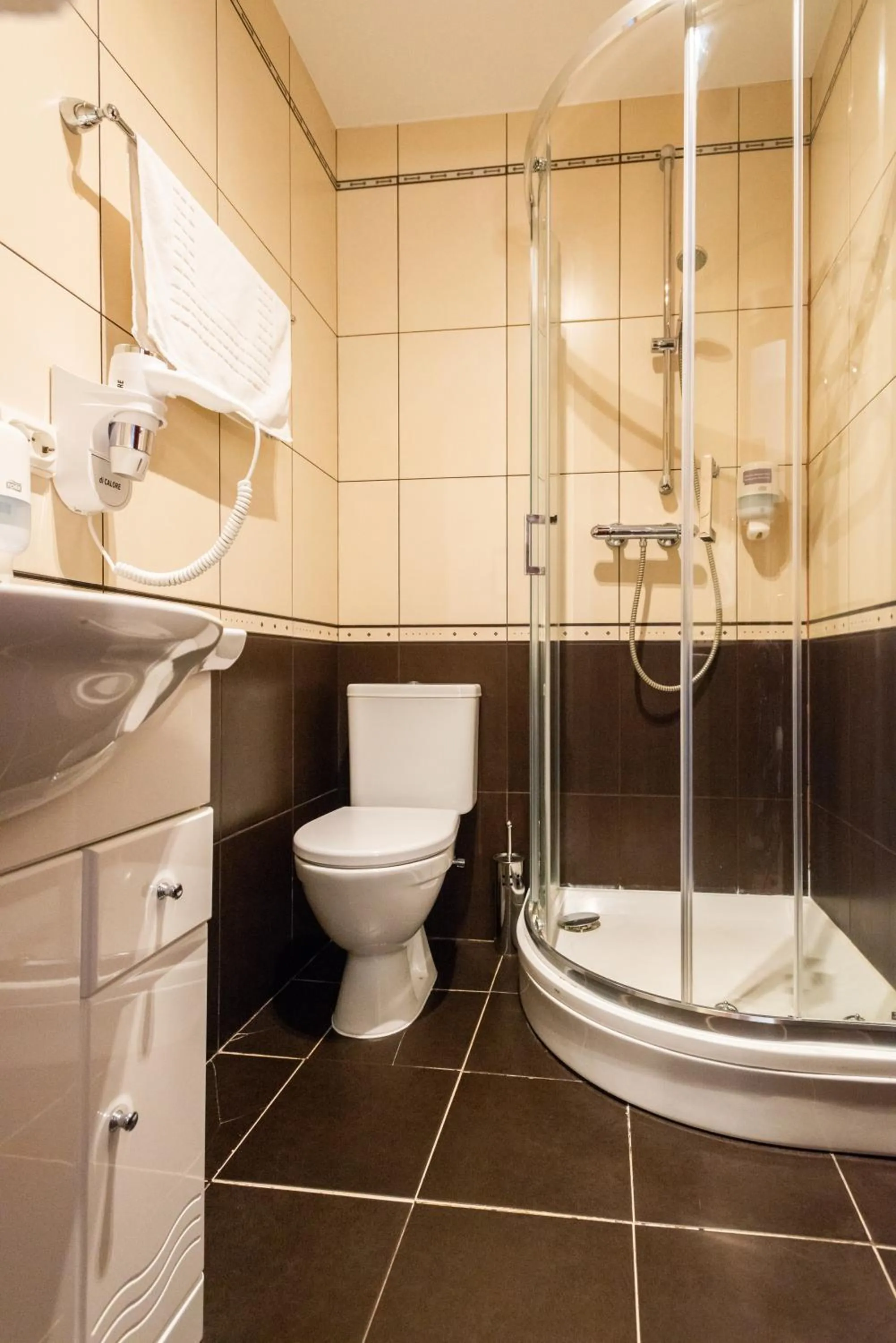 Bathroom in Hotel Medūna