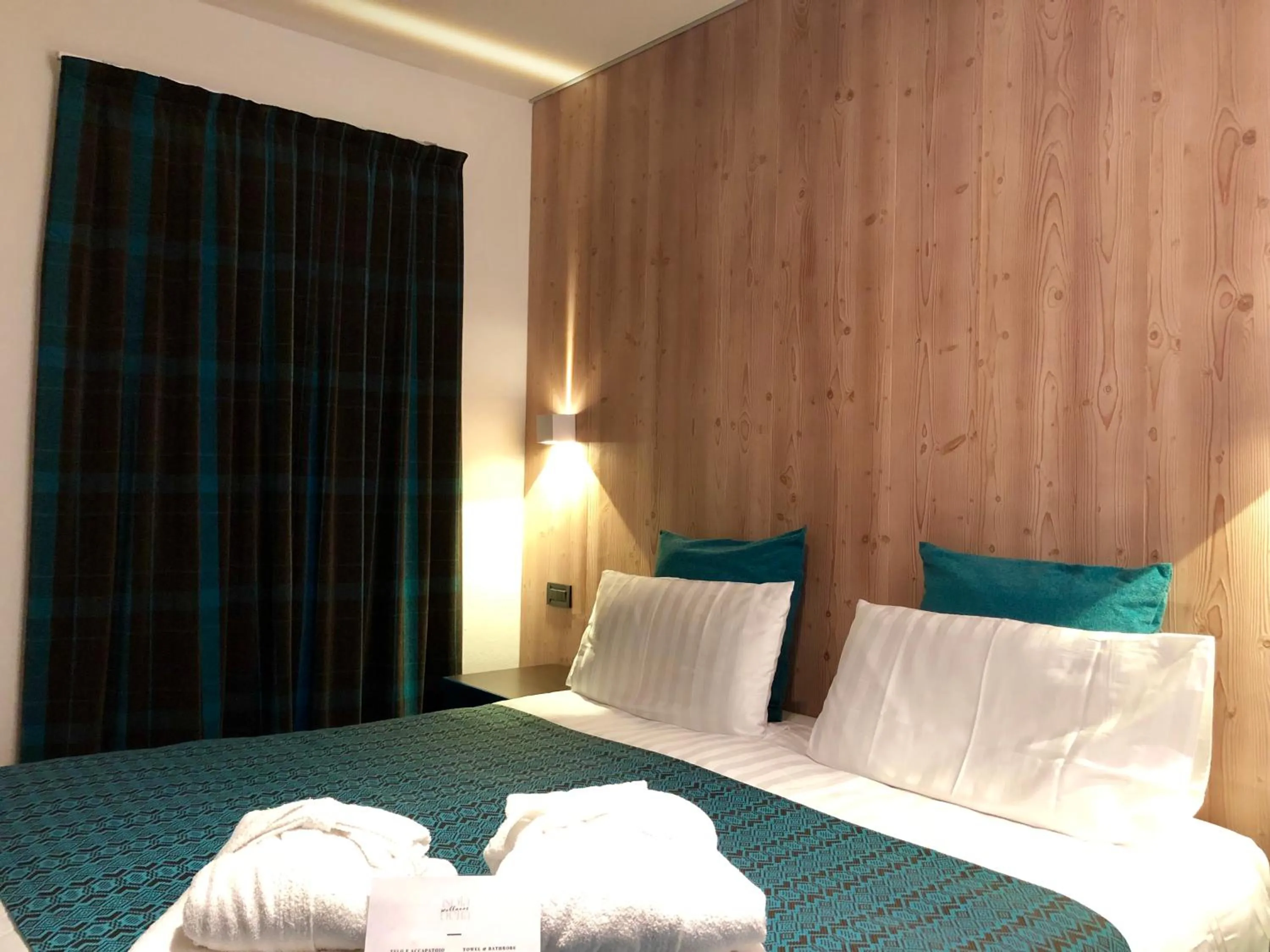 Photo of the whole room, Bed in Hotel Isolabella Wellness