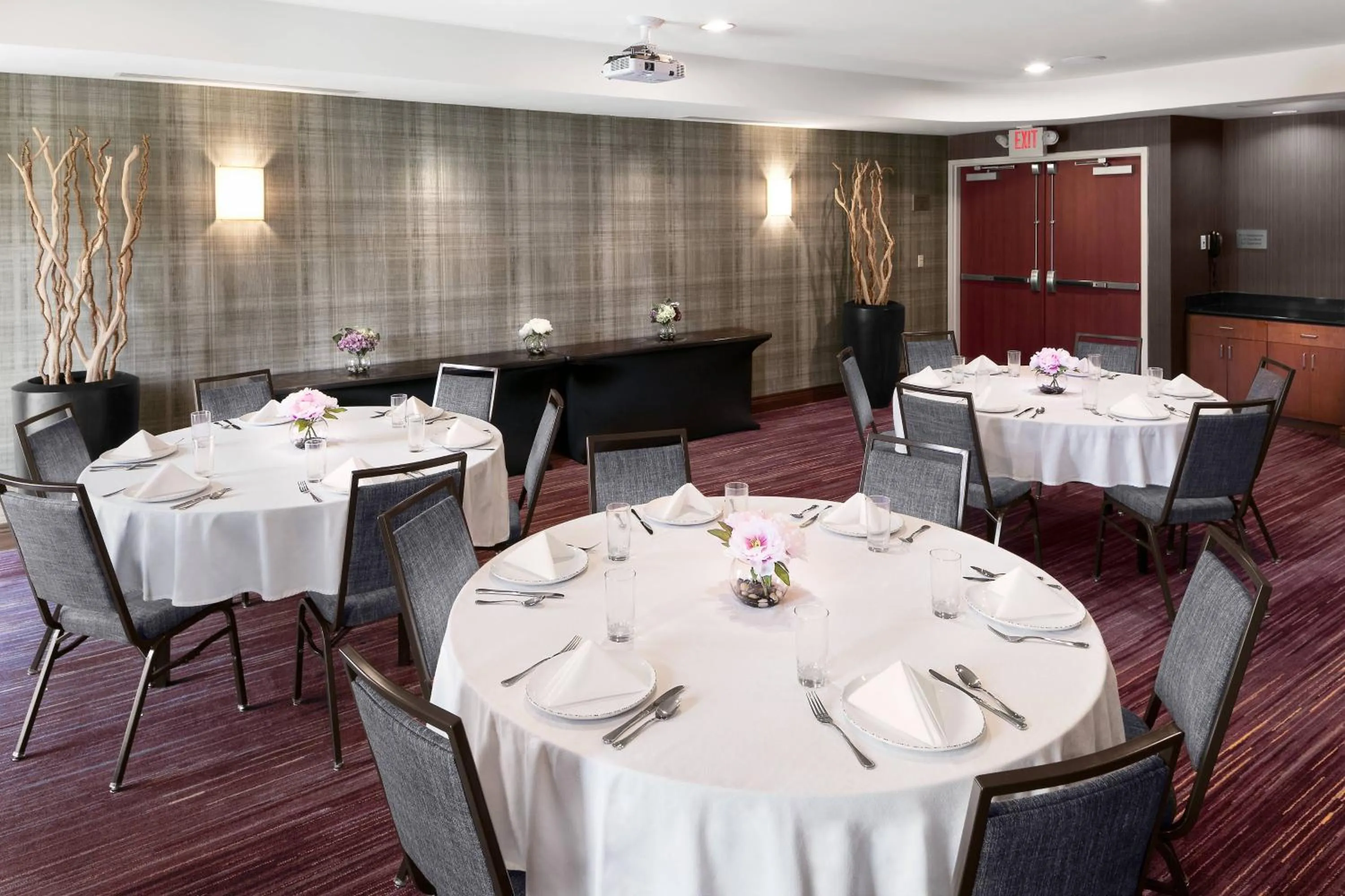 Lobby or reception in Courtyard Bethlehem Lehigh Valley/I-78