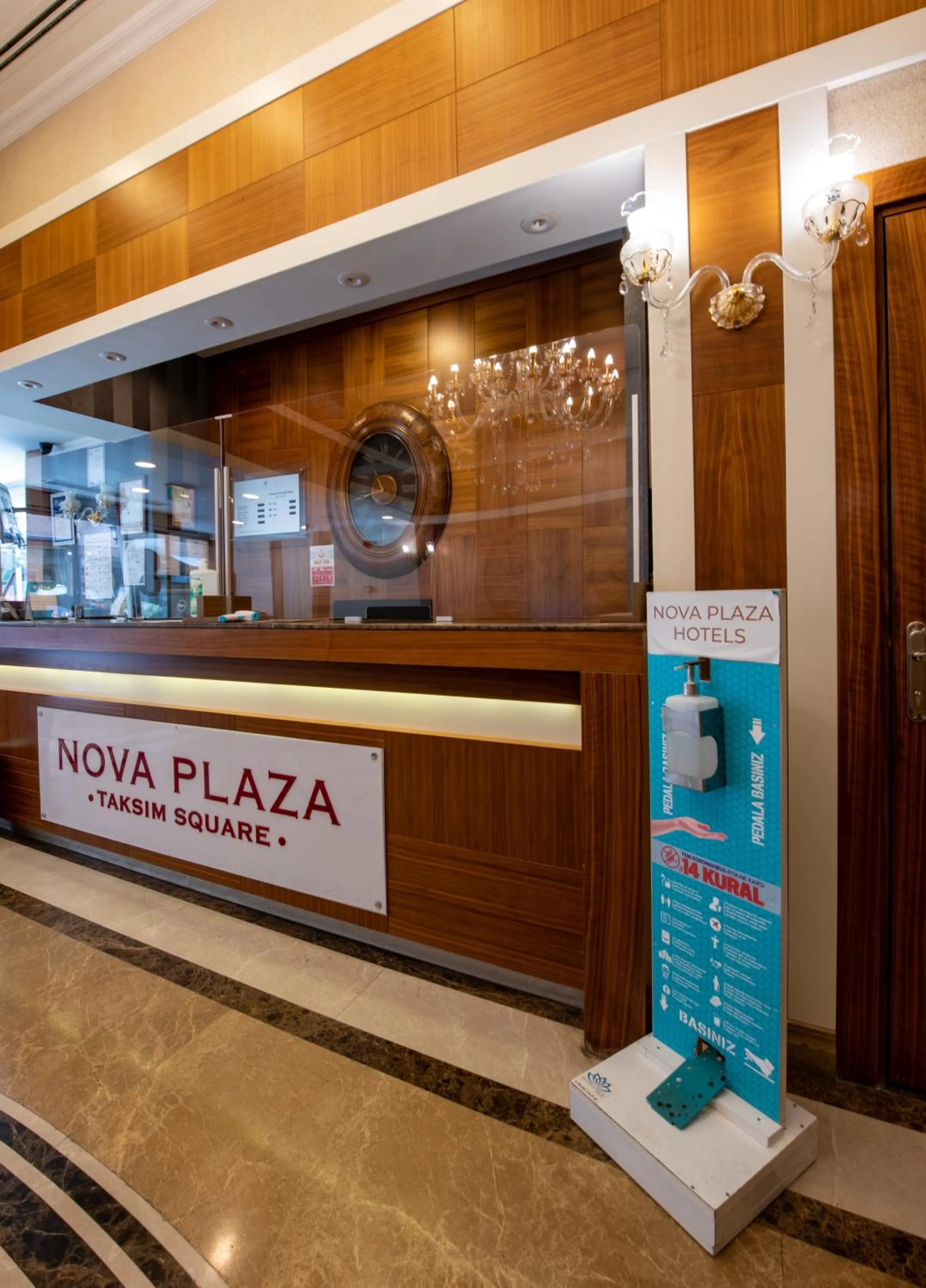 Lobby or reception in Nova Plaza Taksim Square
