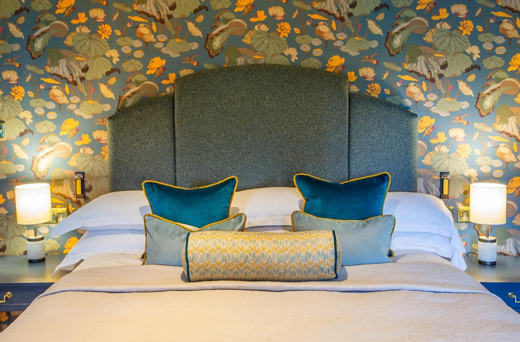 Bedroom, Bed in Mallory Court Country House Hotel & Spa