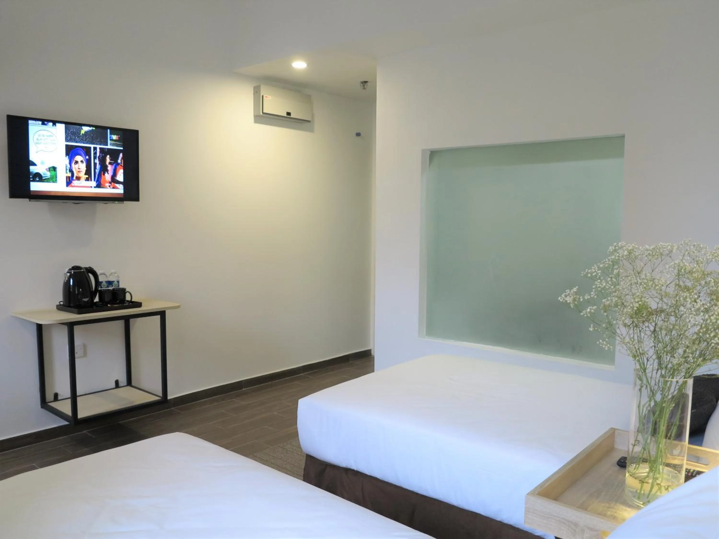 Bedroom, Bed in Leo Palace Hotel New Wing, WTC Kuala Lumpur