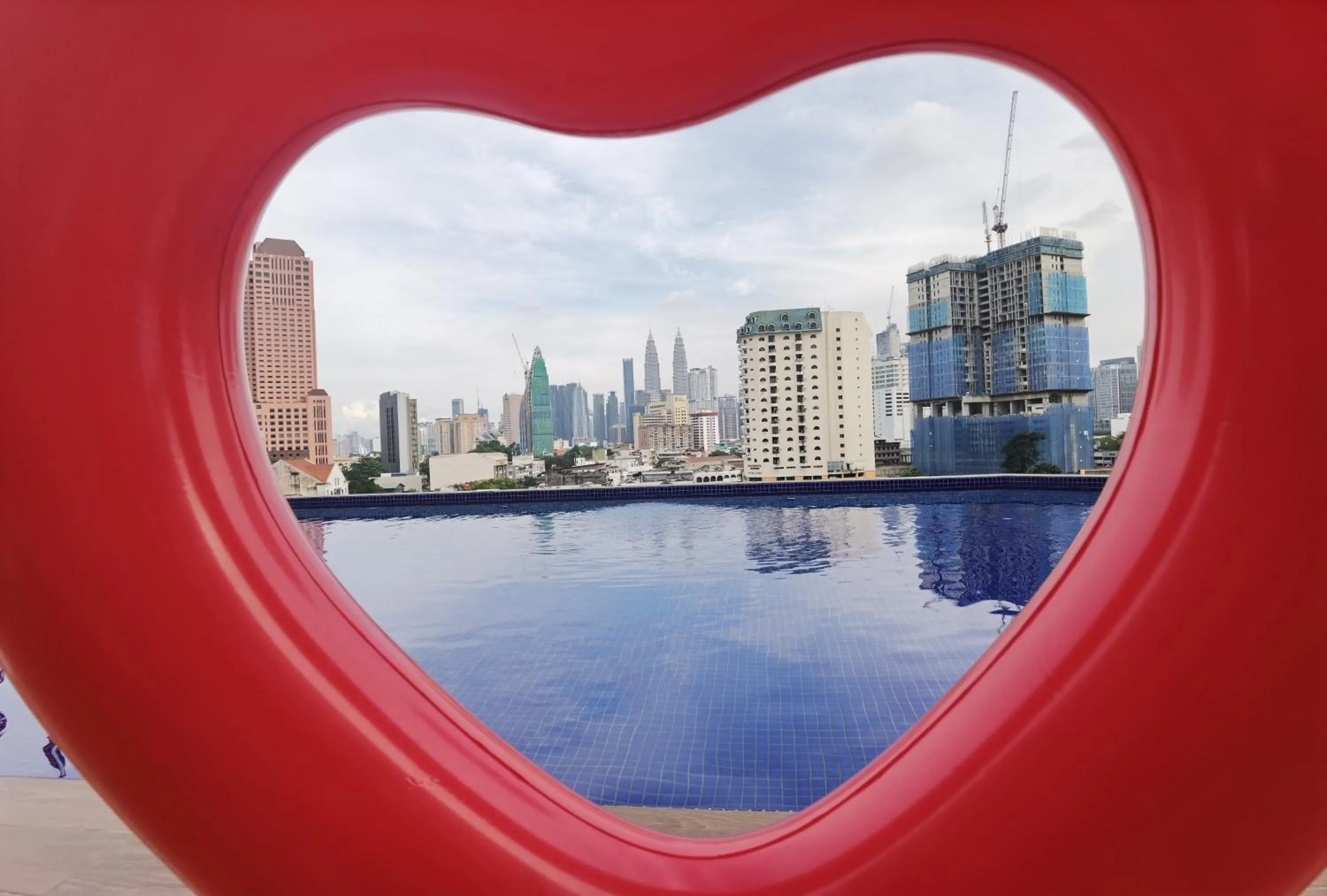 Swimming pool in Leo Palace Hotel New Wing, WTC Kuala Lumpur