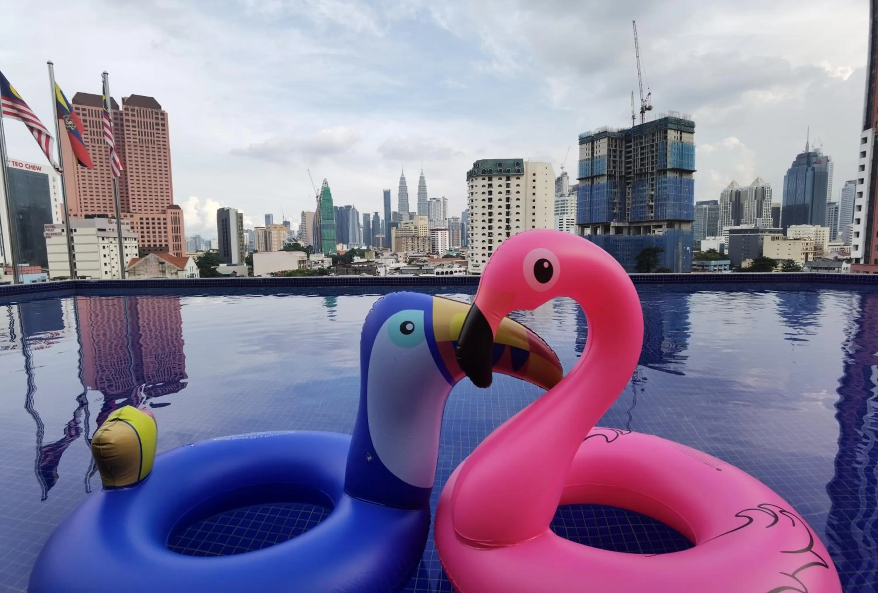 Swimming pool in Leo Palace Hotel New Wing, WTC Kuala Lumpur