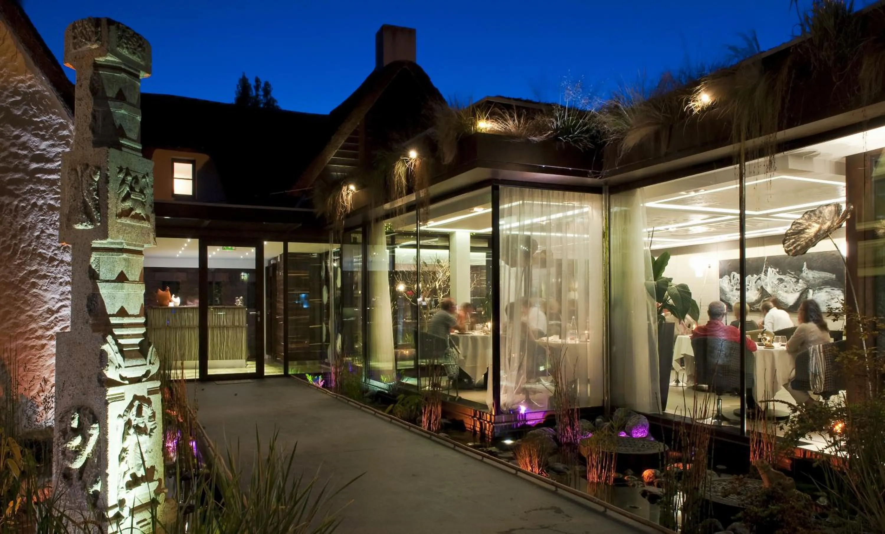 Facade/entrance in La Mare aux Oiseaux, The Originals Collection