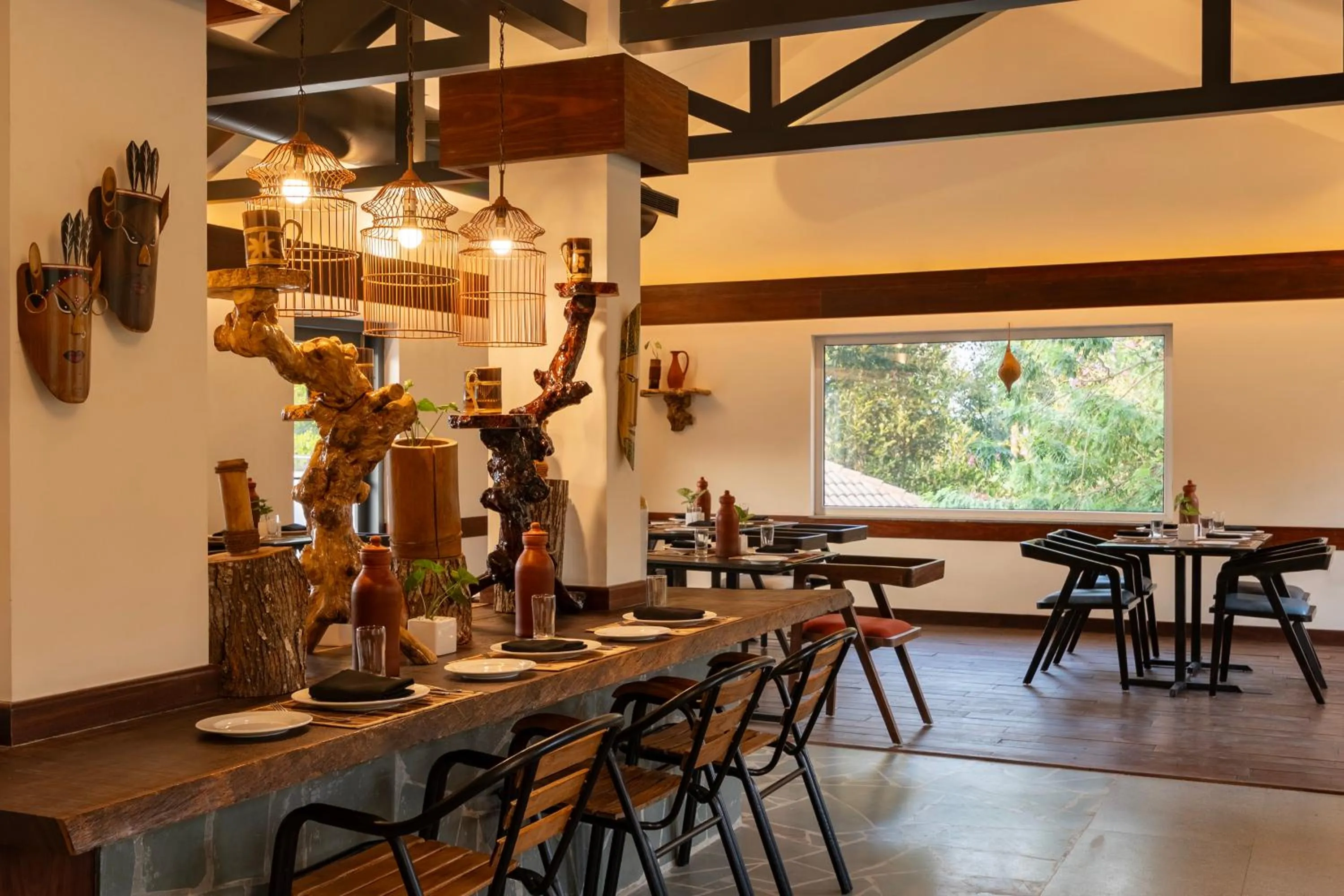 Restaurant/places to eat in Sterling Wayanad