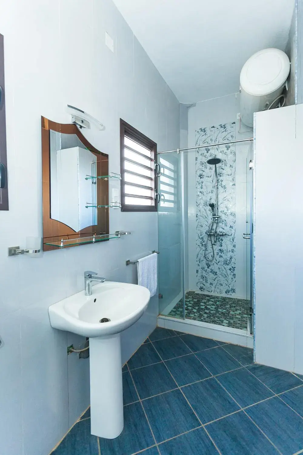 Duplex Suite in OCEANIS HOME & VOYAGES - Navette incluse en aller simple Duplex Suite in OCEANIS HOME & VOYAGES - Navette incluse en aller simple