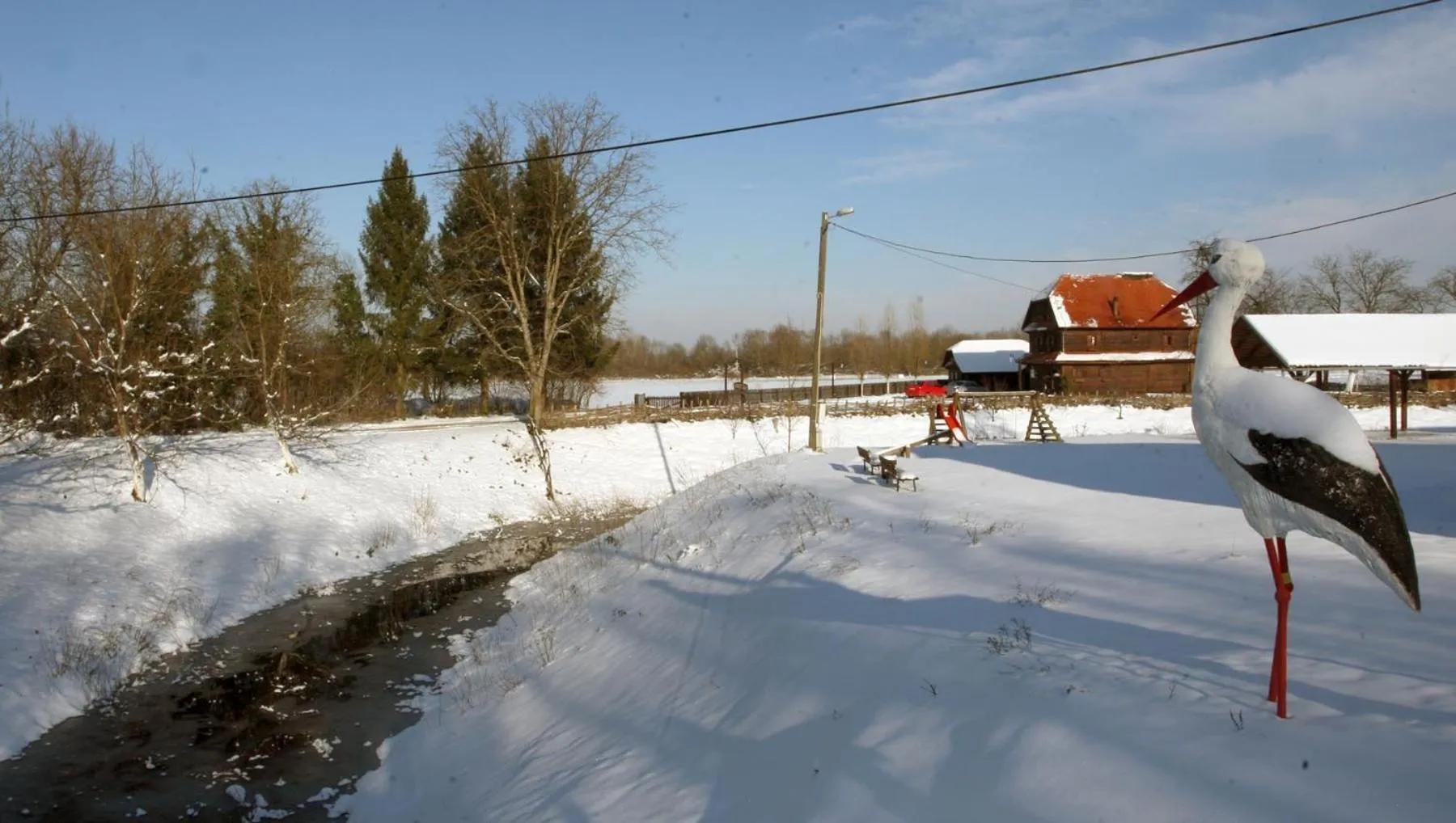Area and facilities in Tradicije Cigoc
