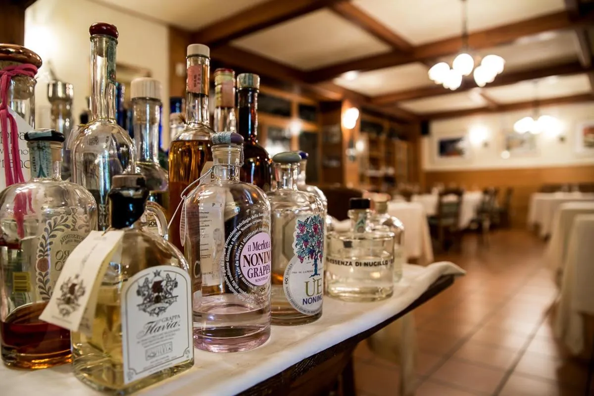 Restaurant/places to eat in Lokanda Devetak