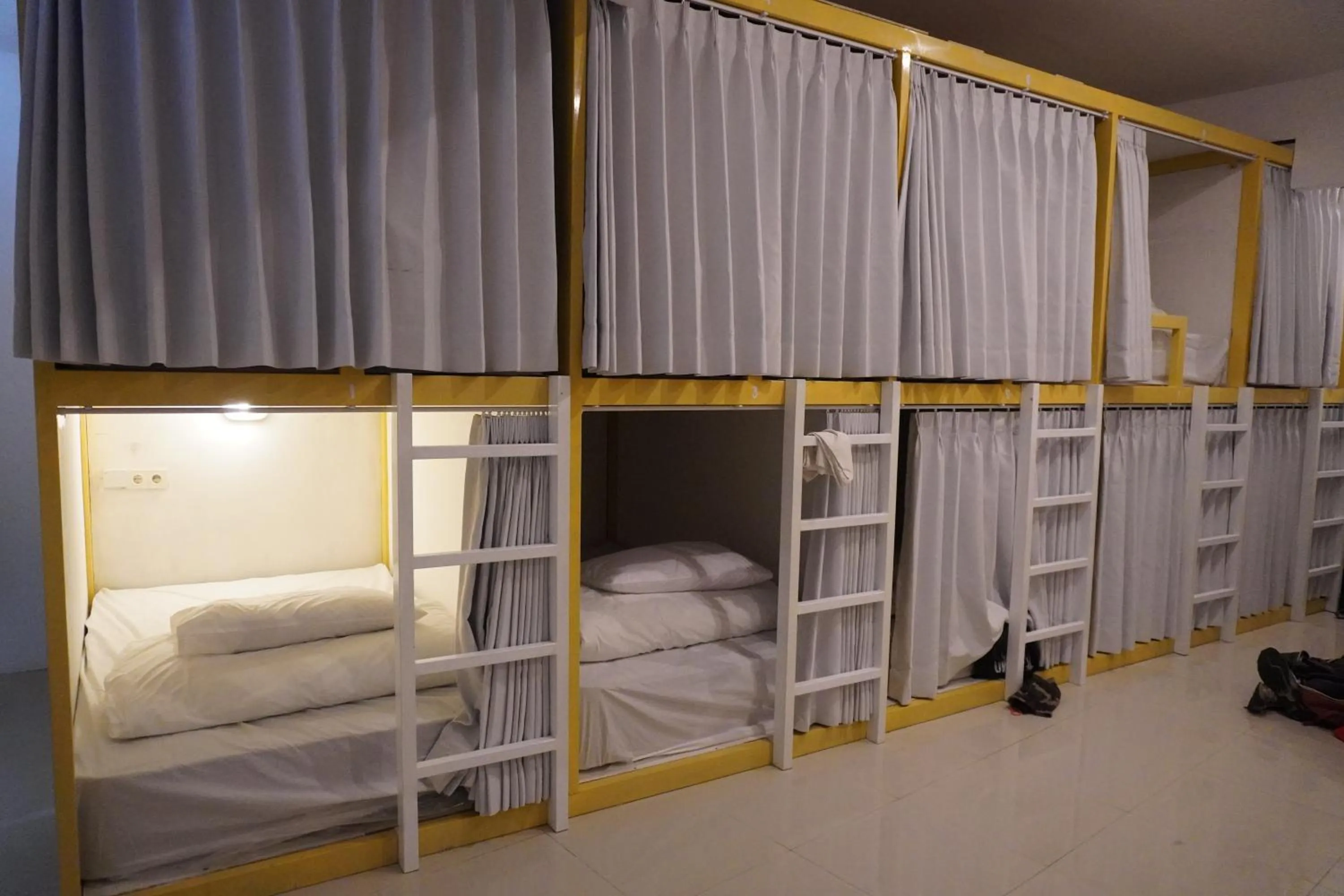 Bed in Dream CoWork Hotel