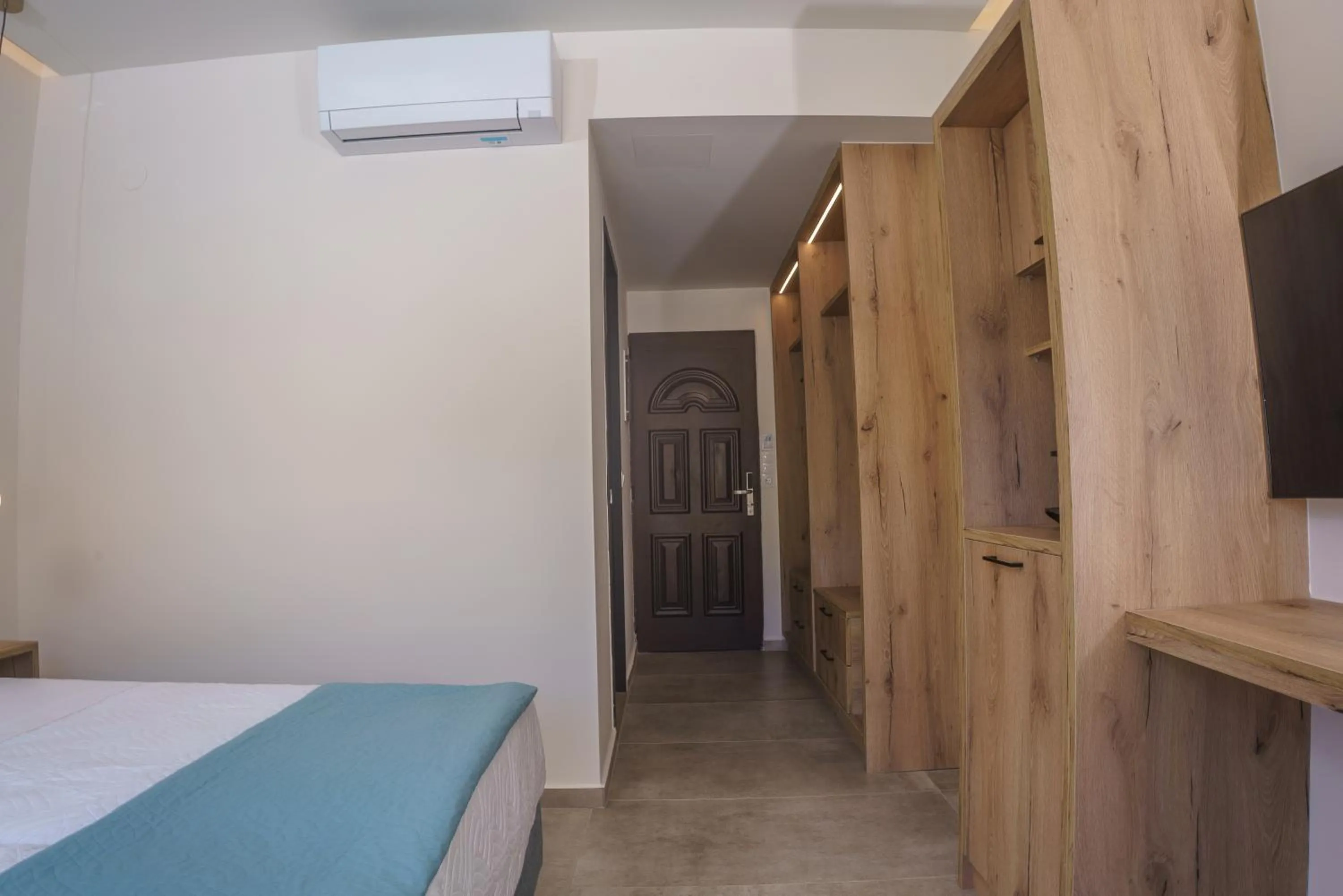 Bedroom in Sunlight Hotel