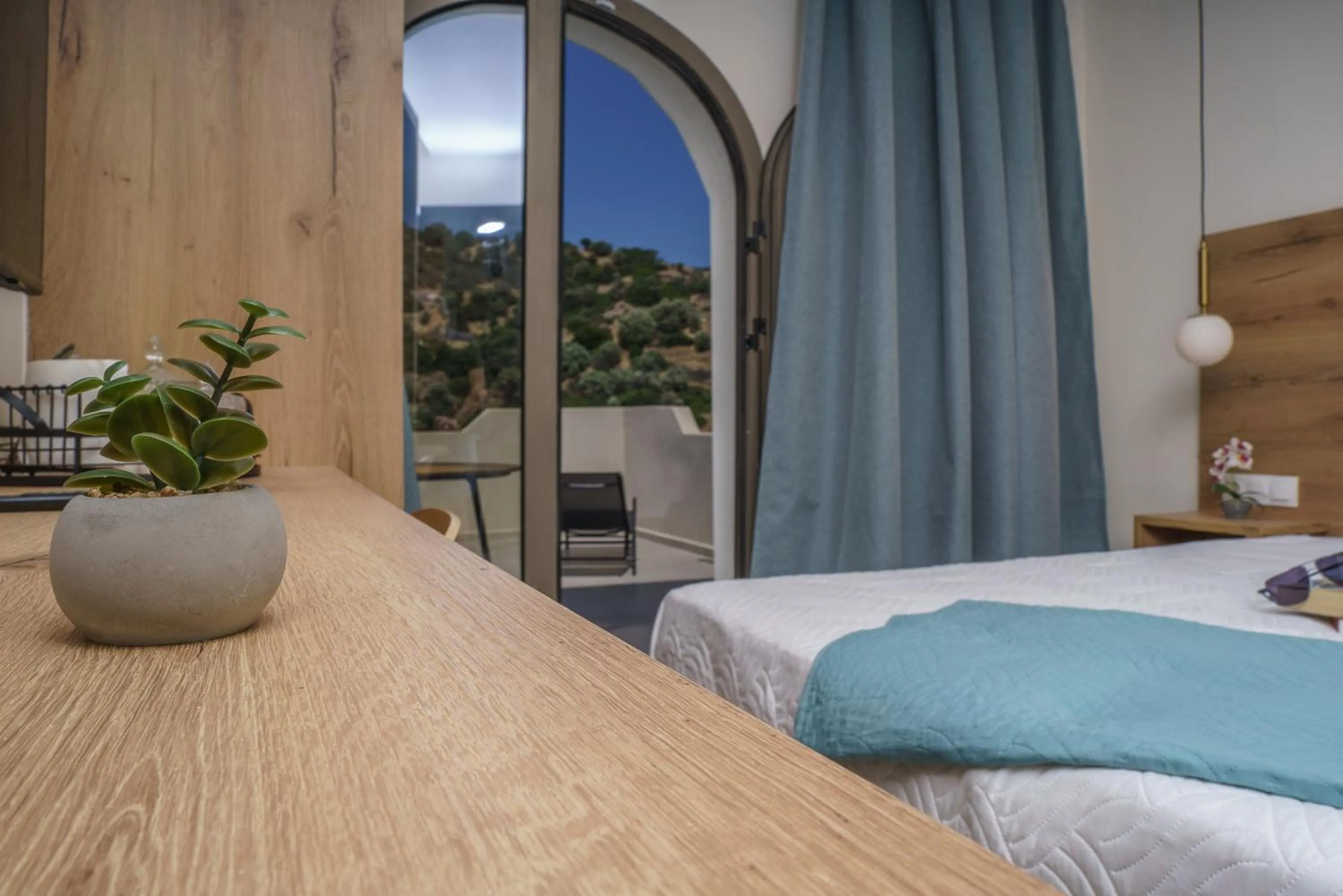 Bedroom in Sunlight Hotel