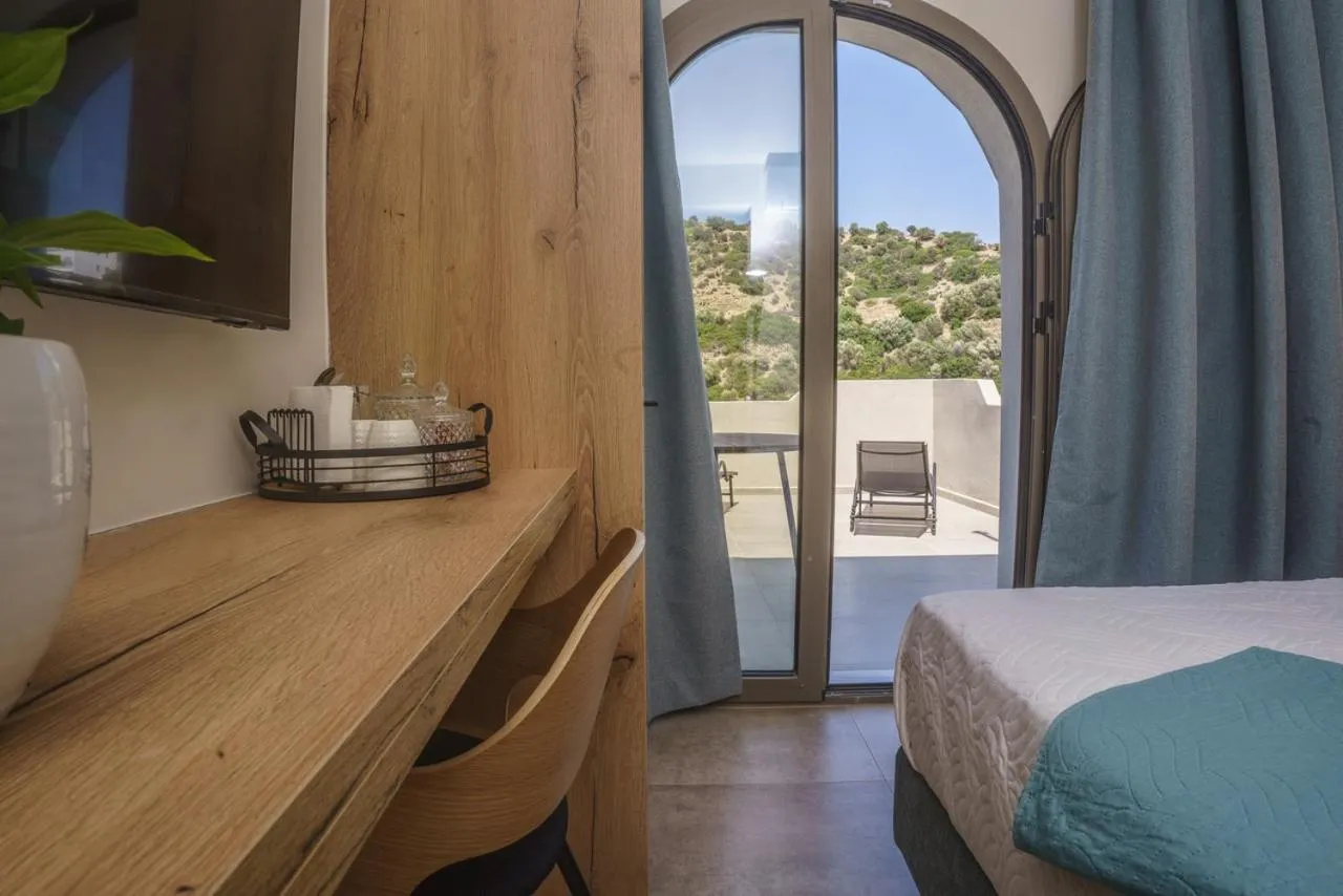 Natural landscape in Sunlight Hotel