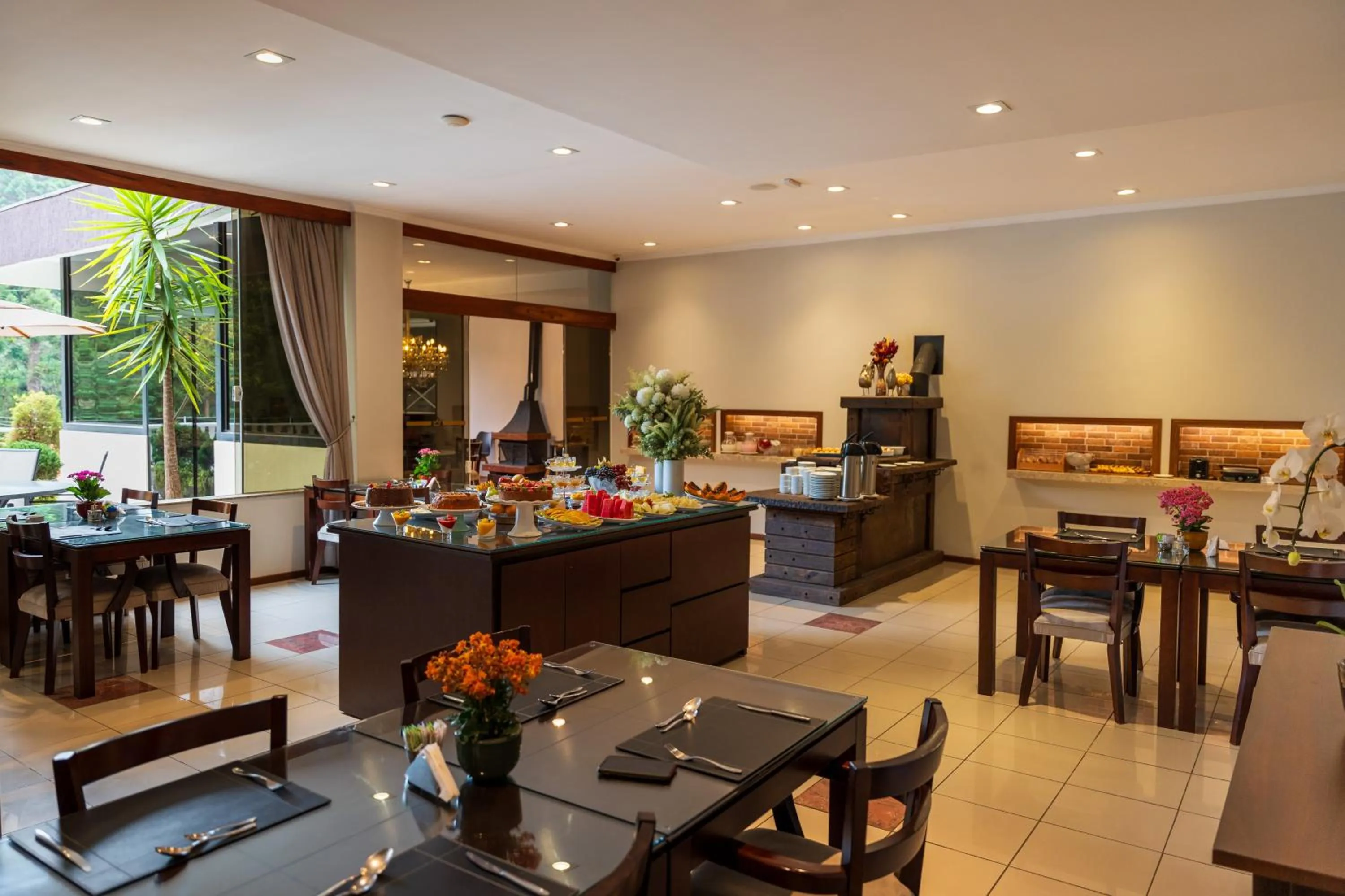 Food and drinks in Pousada Grandchamp - Campos do Jordao