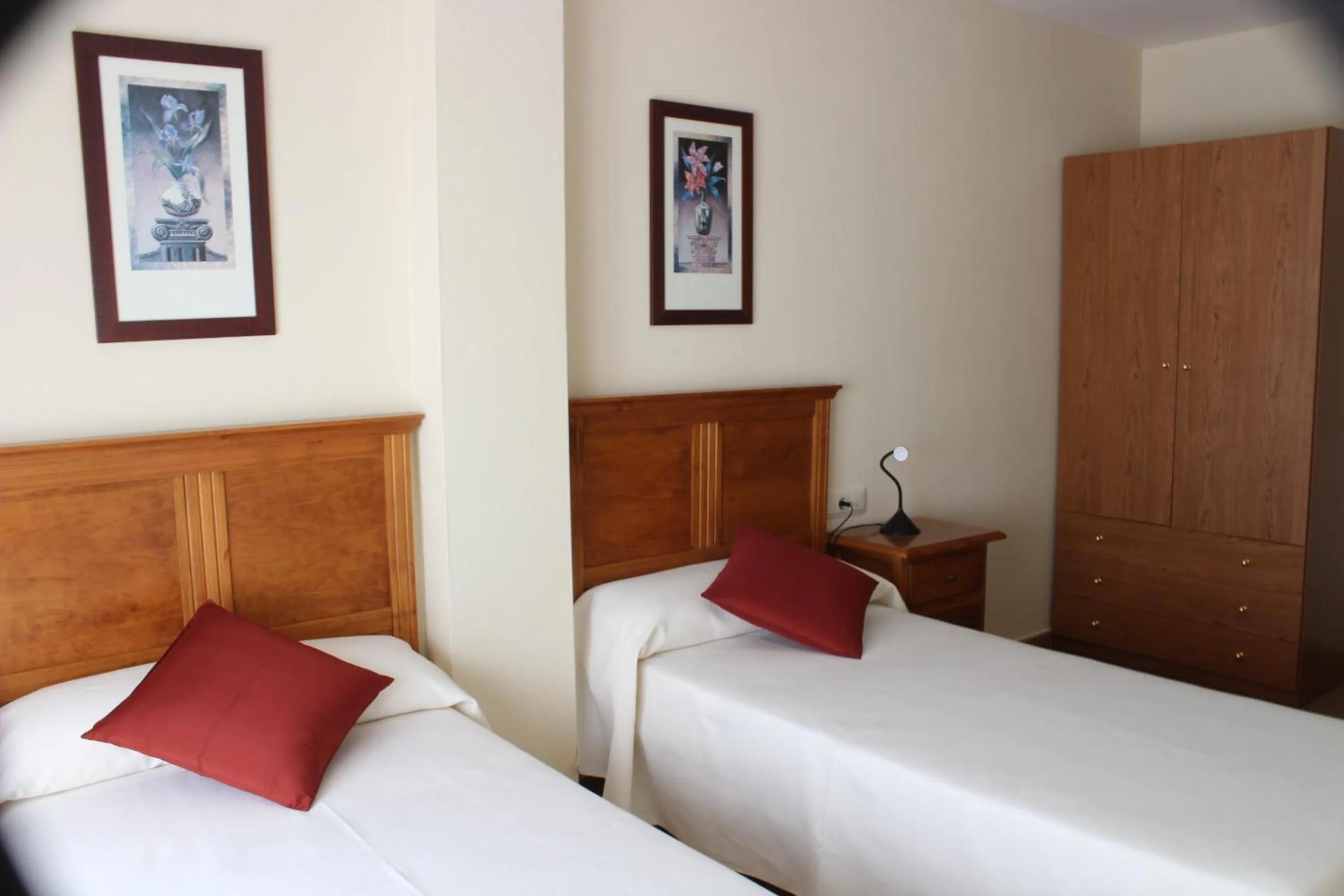 Bed in Hotel Oreneta