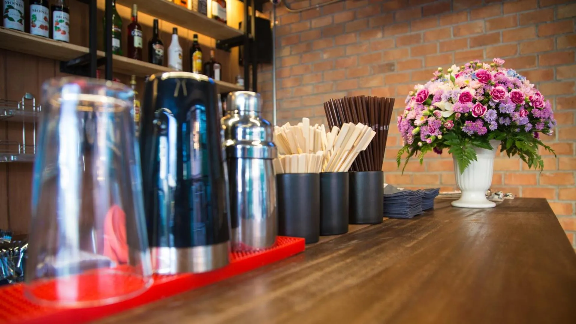 Restaurant/places to eat in The Rodman Hotel