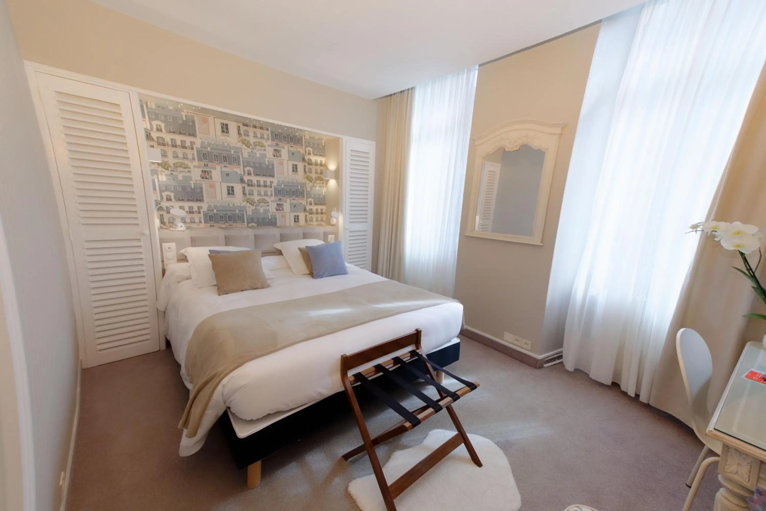 Bed in Hôtel Moderna