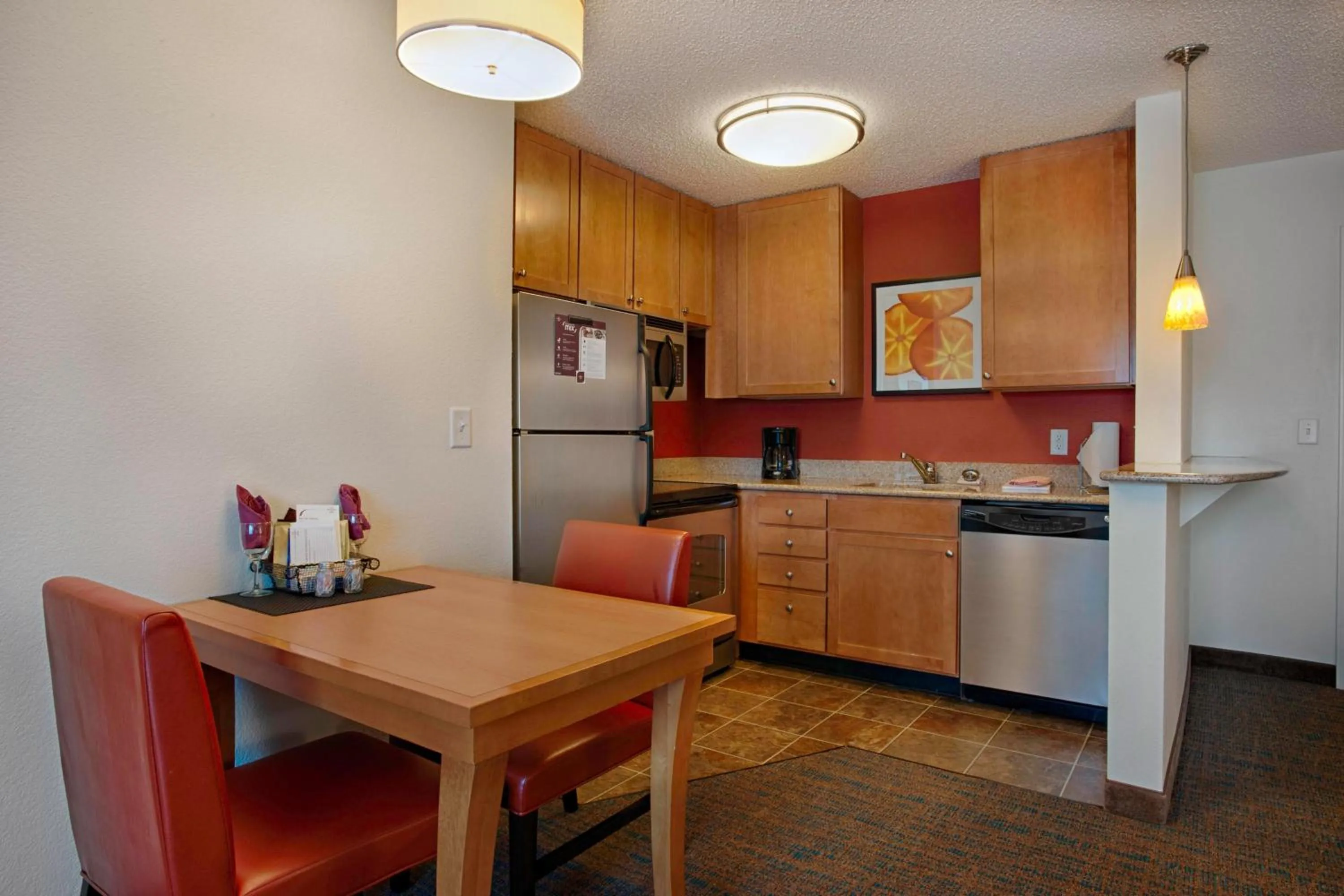 Kitchen or kitchenette in Residence Inn by Marriott Atlantic City Airport Egg Harbor Township