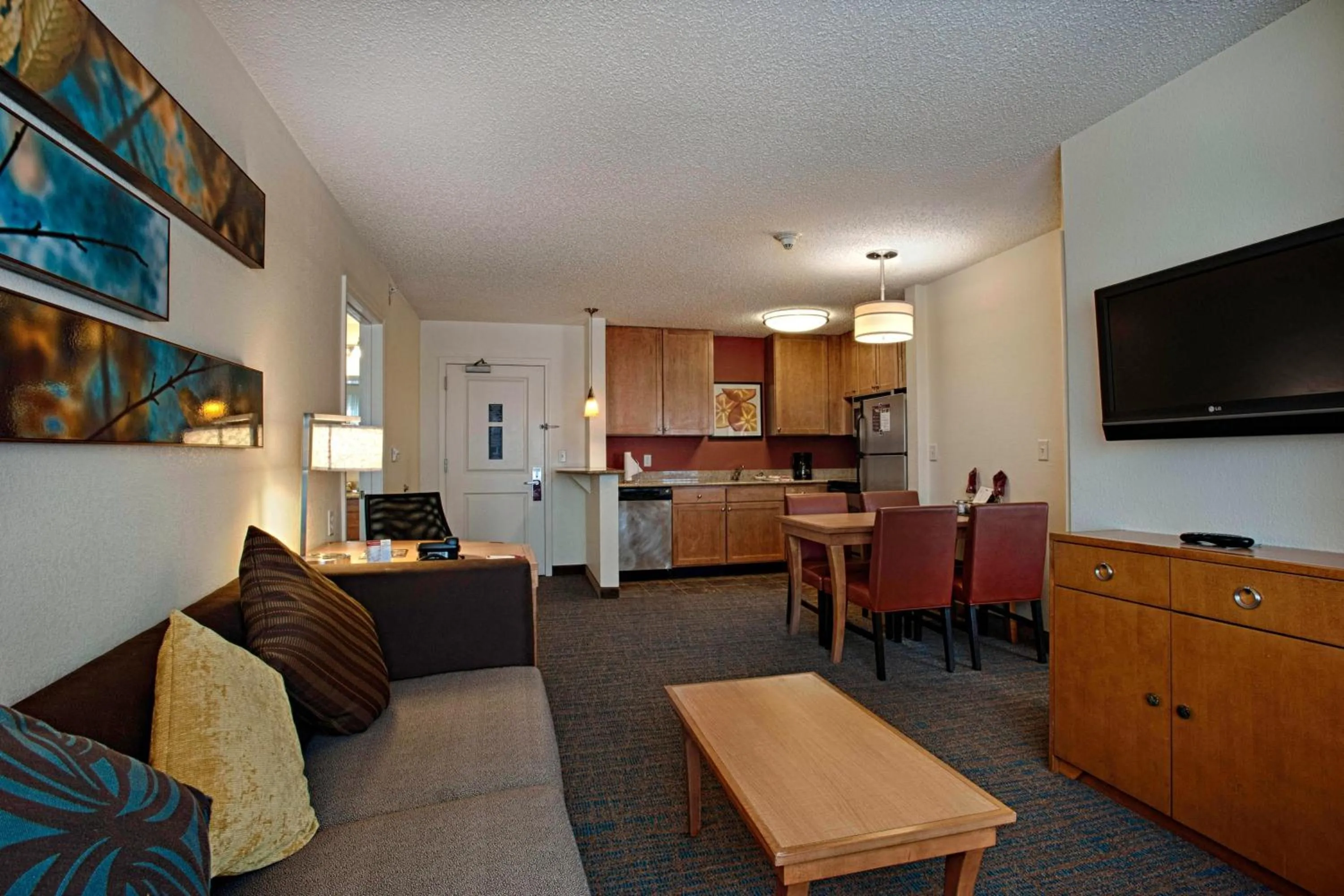 Living room in Residence Inn by Marriott Atlantic City Airport Egg Harbor Township