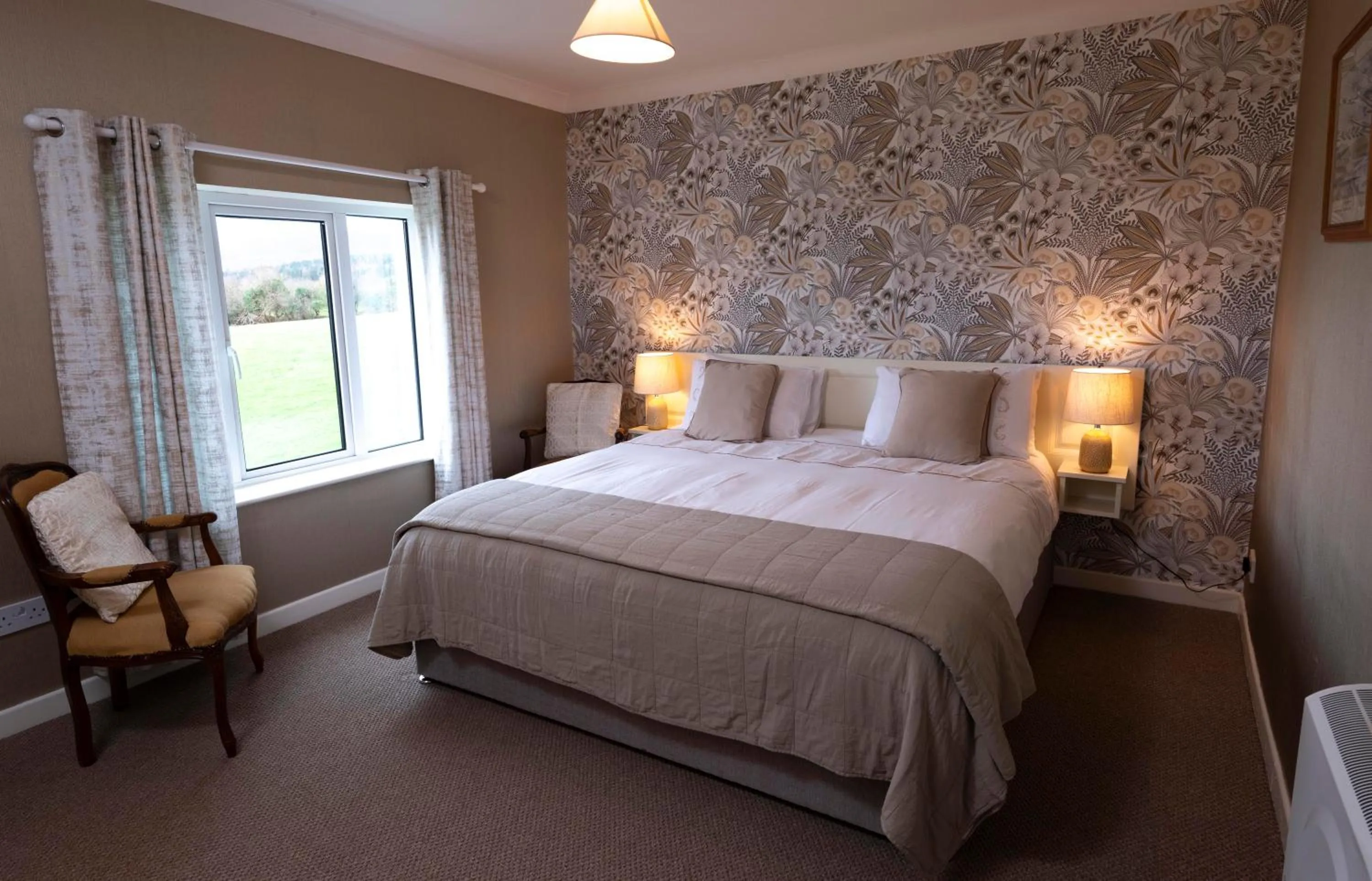 Bed in Murphys Farmhouse B&B