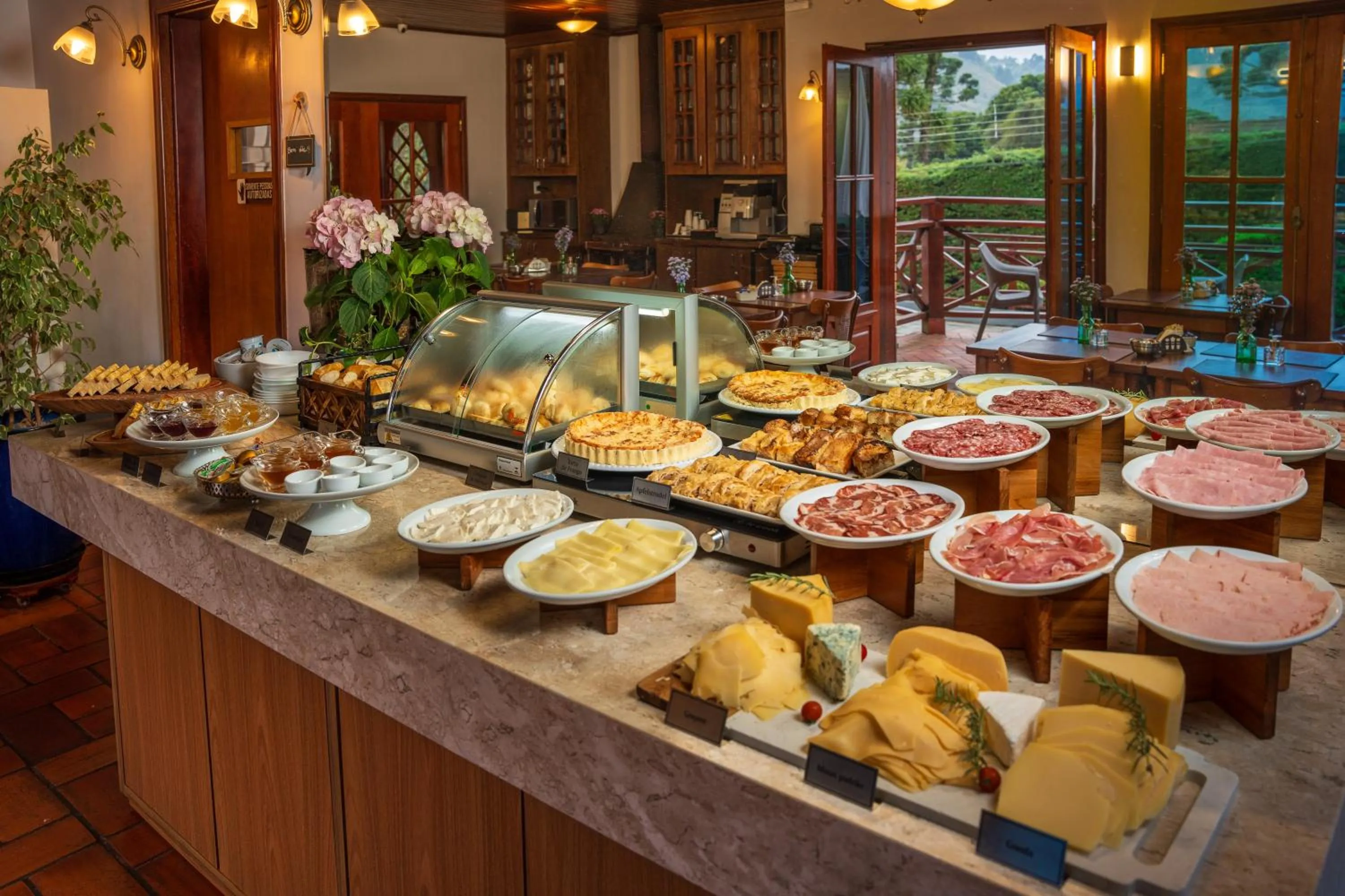 Food in Pousada Campos de Provence Campos do Jordão