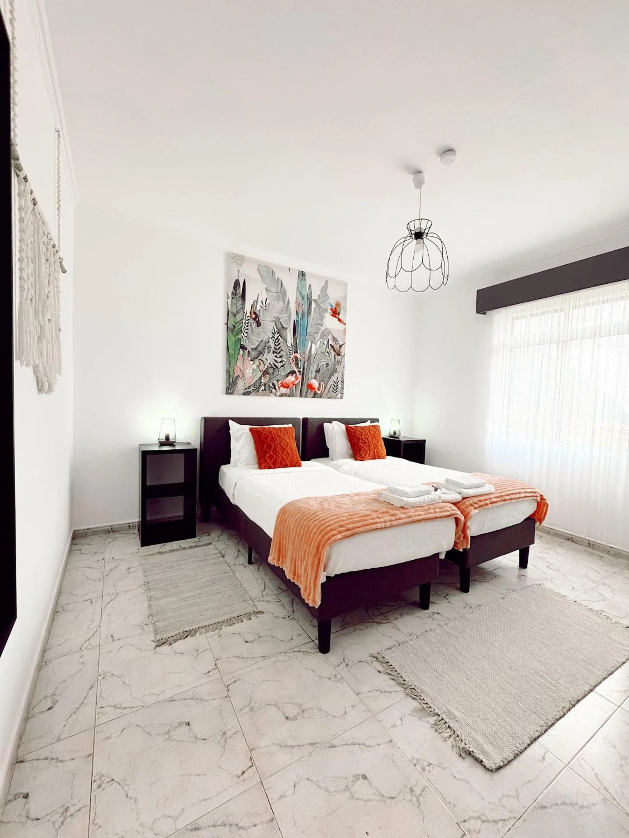 Bedroom, Bed in Gardens Guest House