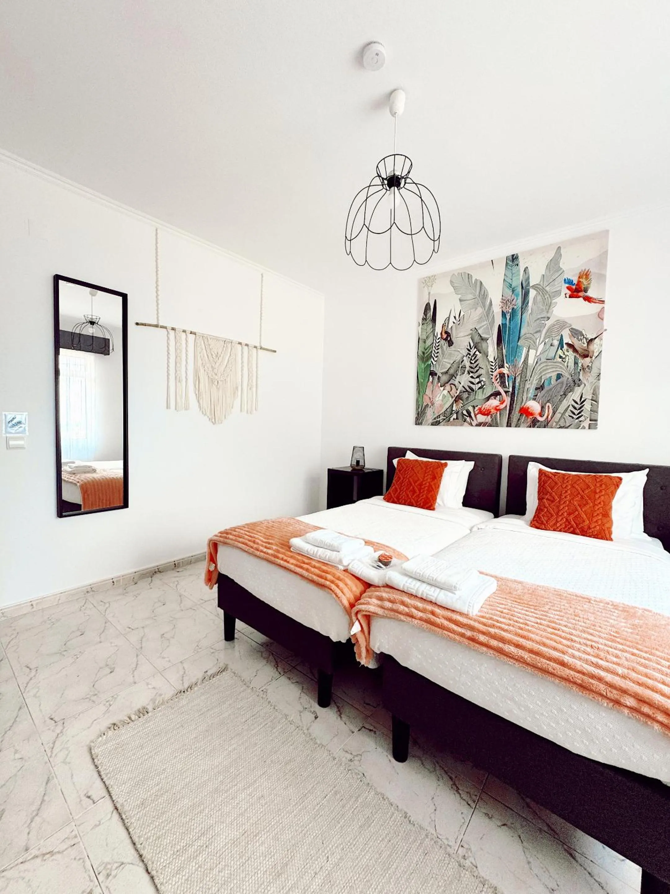 Bedroom, Bed in Gardens Guest House