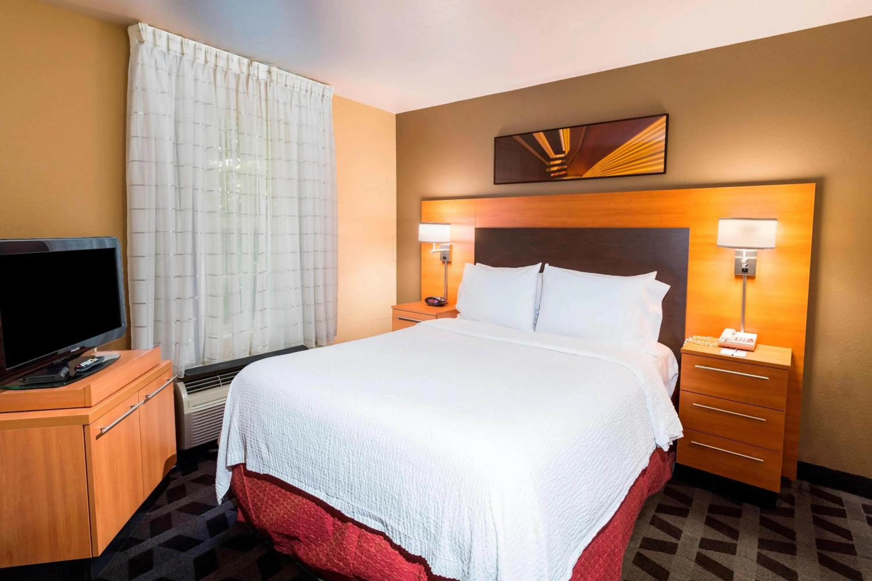 Bedroom, Bed in TownePlace Suites by Marriott Atlanta Kennesaw