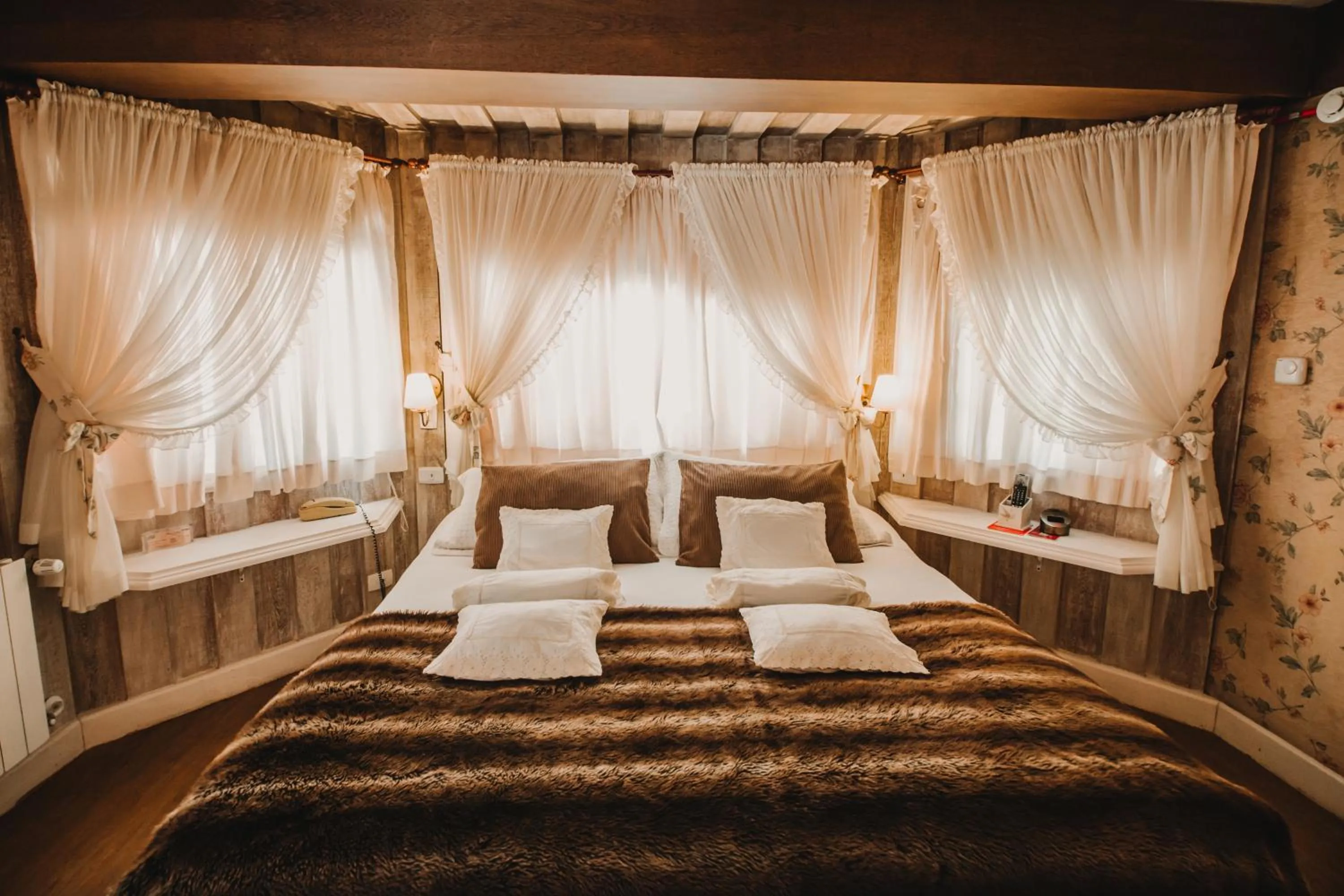 Bed in Chateau La Villette