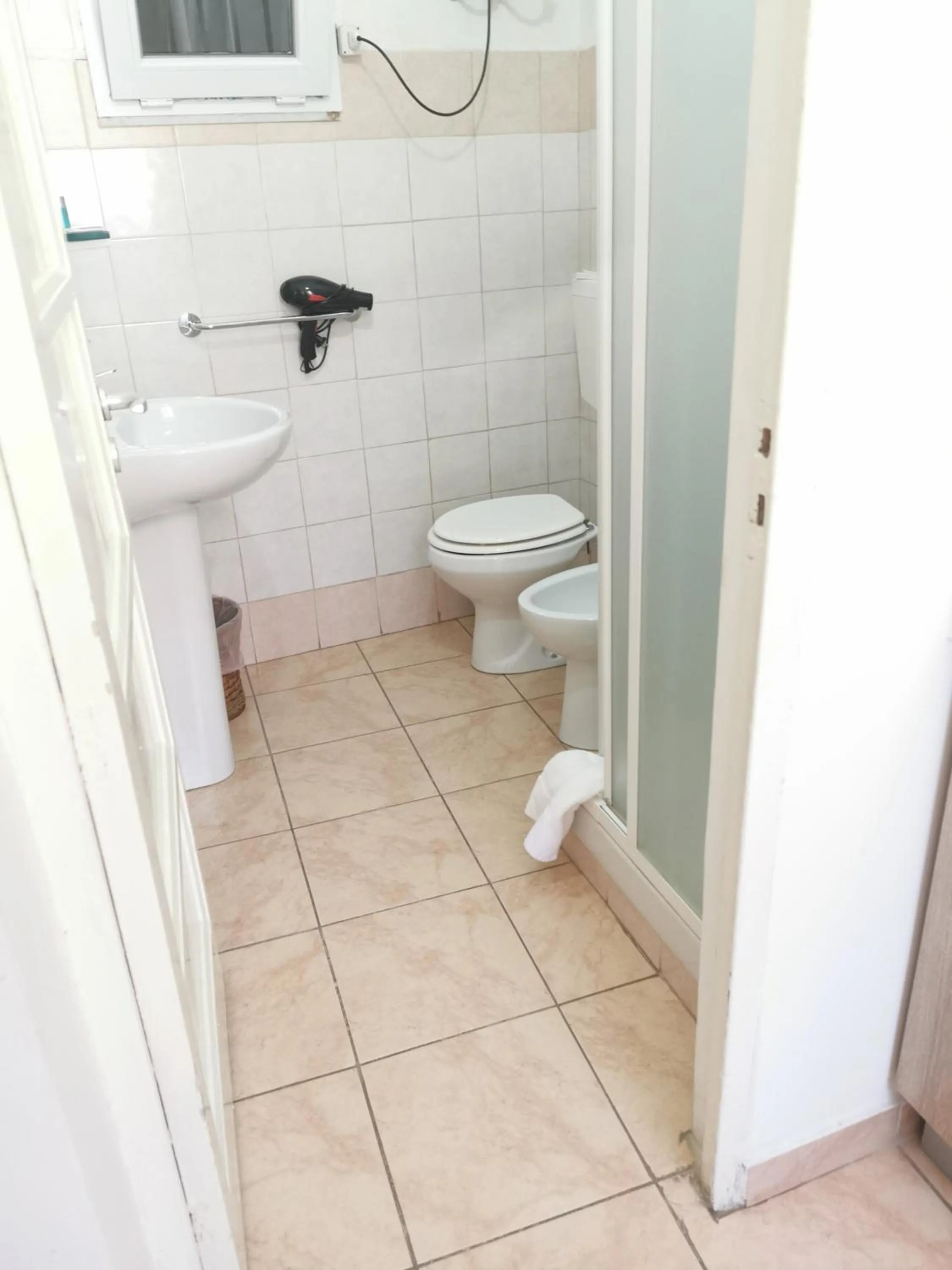 Shower in I Cappuccini Rooms