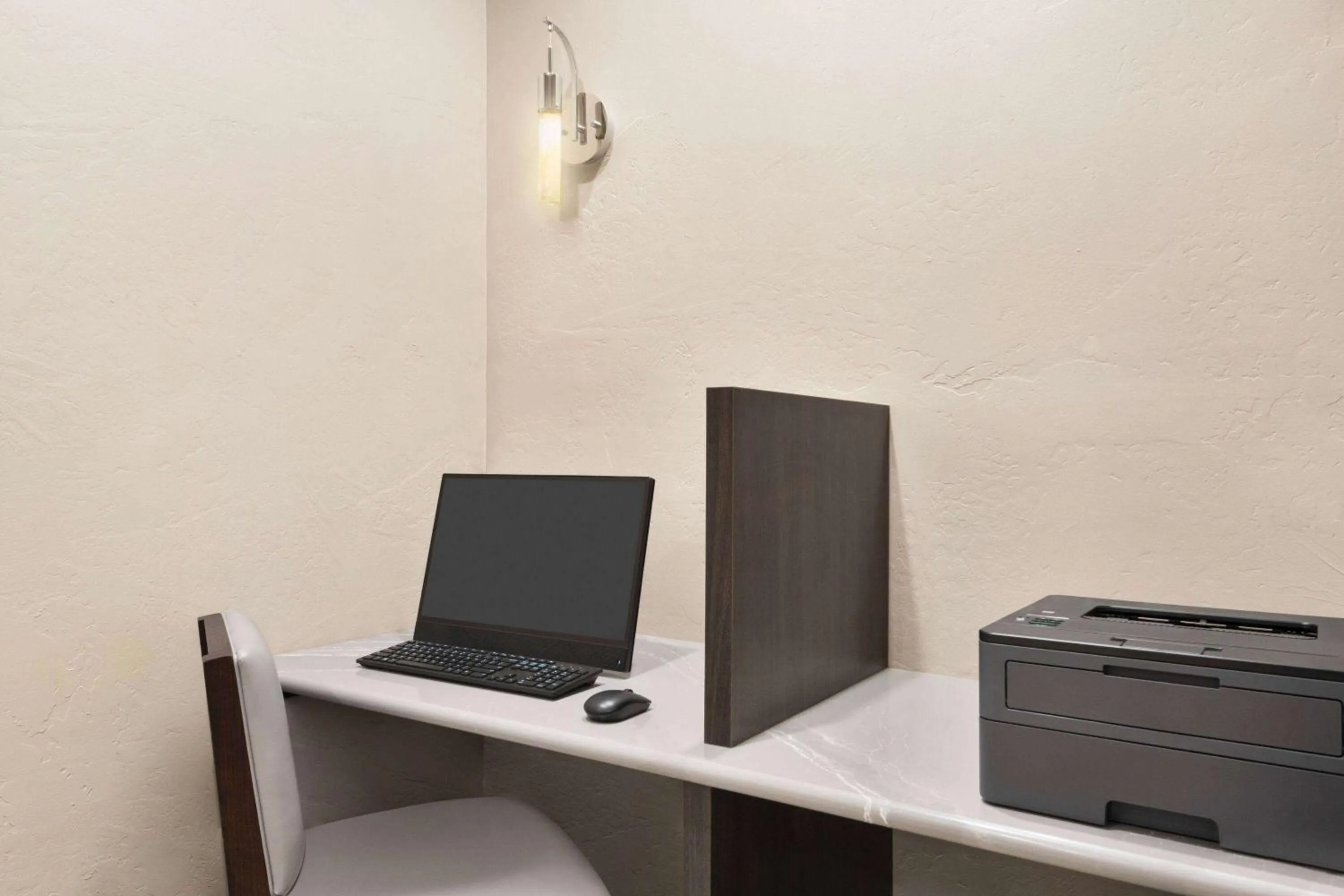 Business facilities in Wingate by Wyndham Appleton