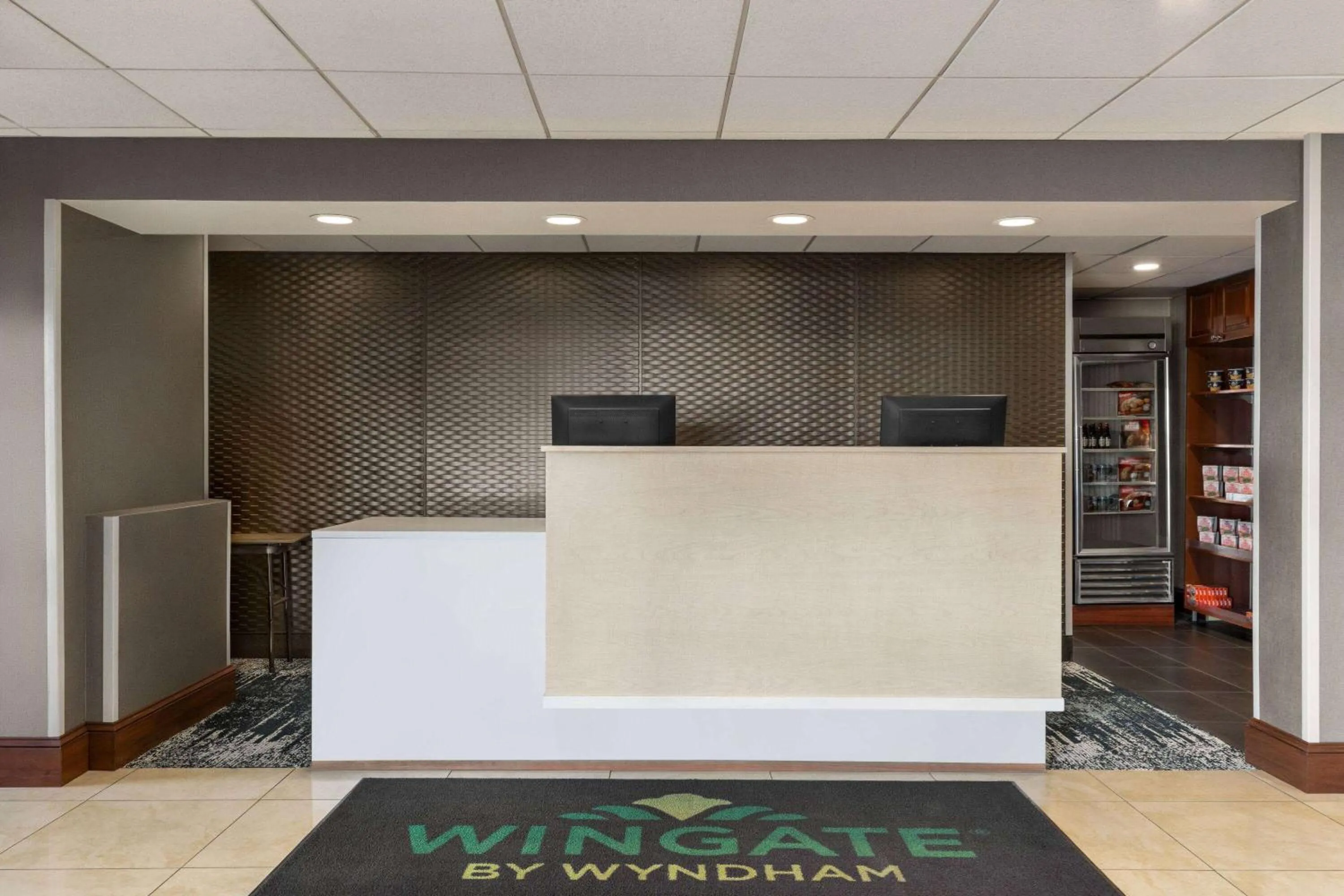 Lobby or reception in Wingate by Wyndham Fletcher at Asheville Airport