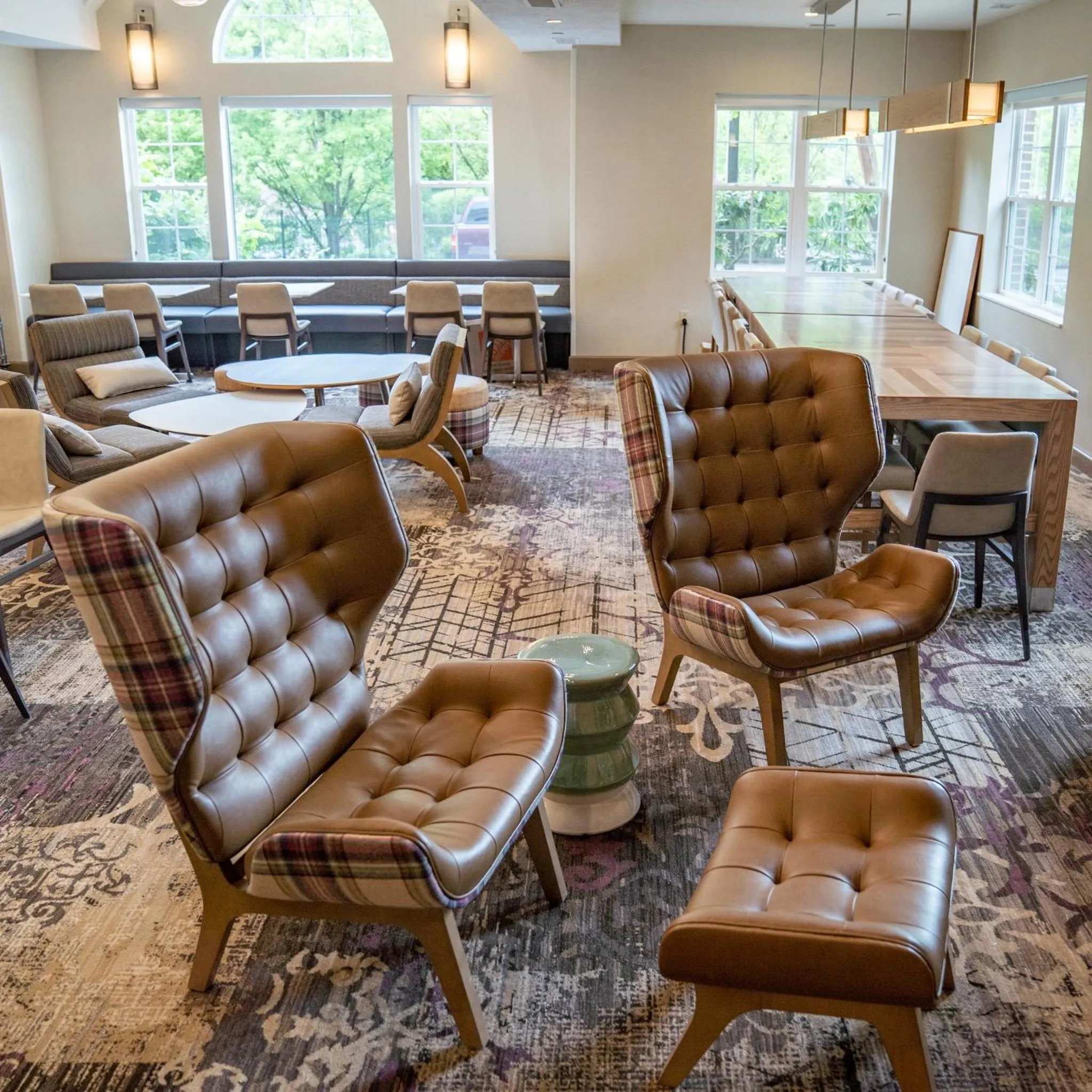 Seating area in Residence Inn Asheville Biltmore