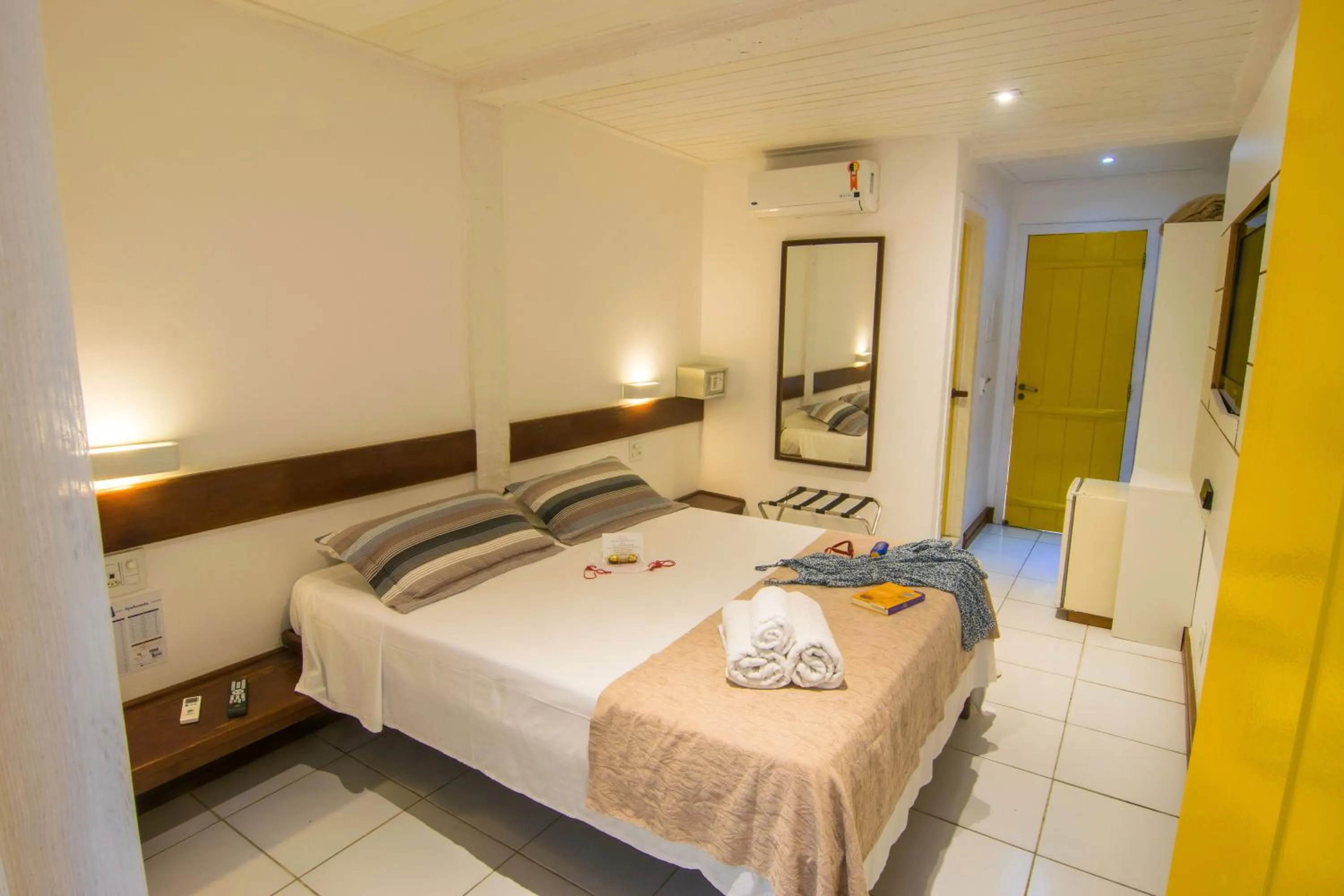 Bed in Chez Pitu Praia Hotel